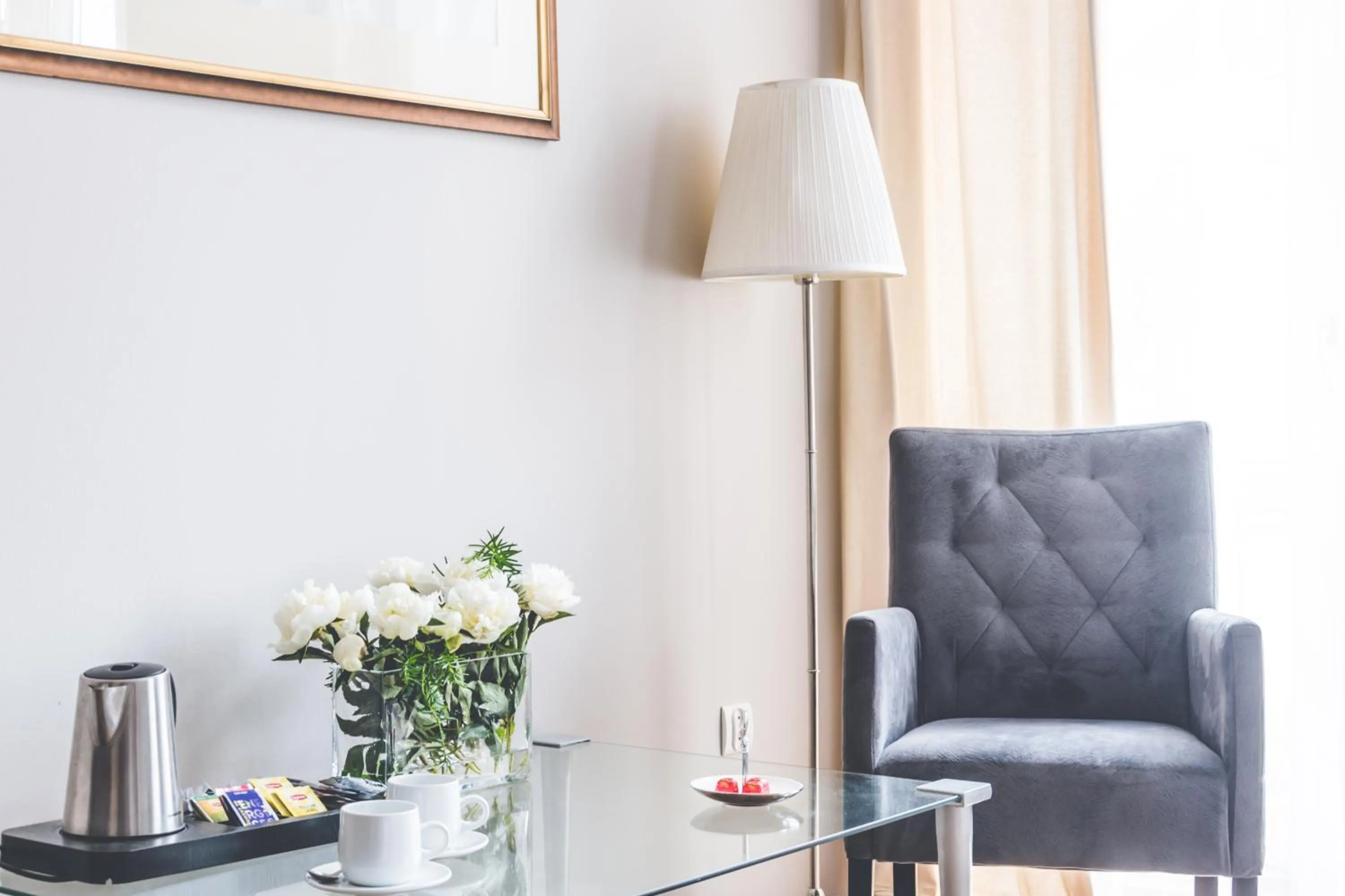 Seating area in Hotel Floryan Old Town