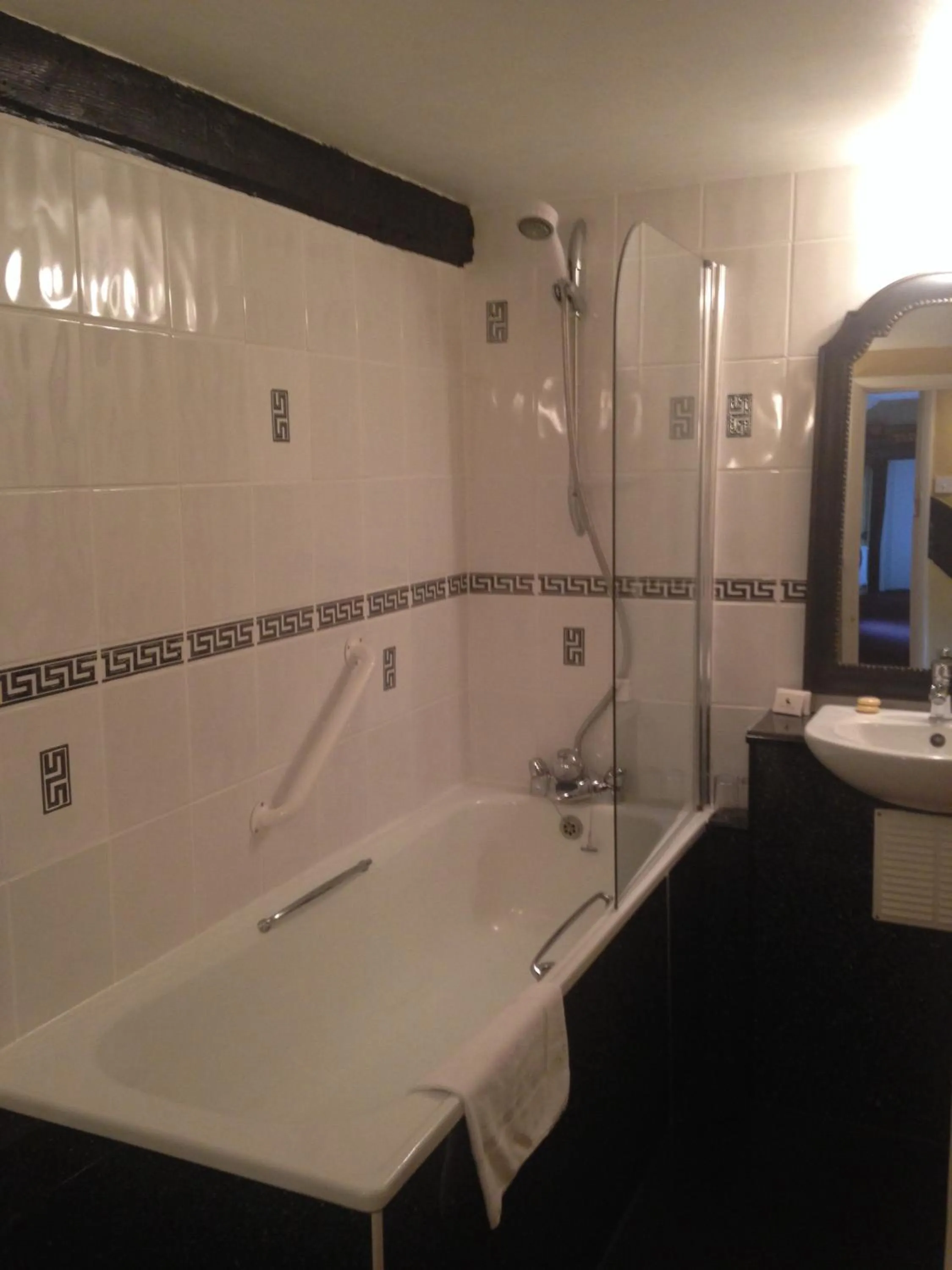 Bathroom in The Star And Eagle Hotel