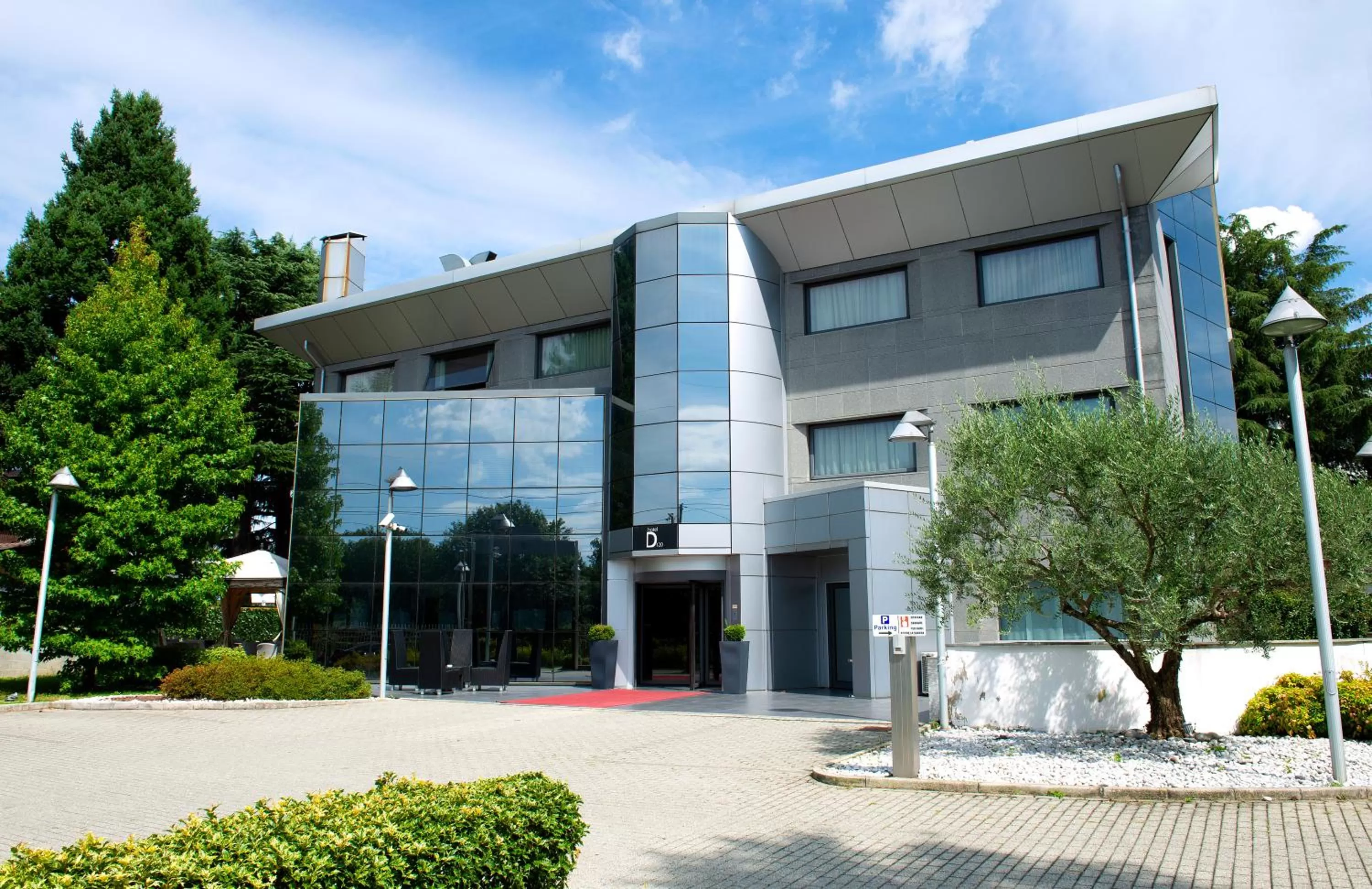 Facade/entrance in Hotel D120