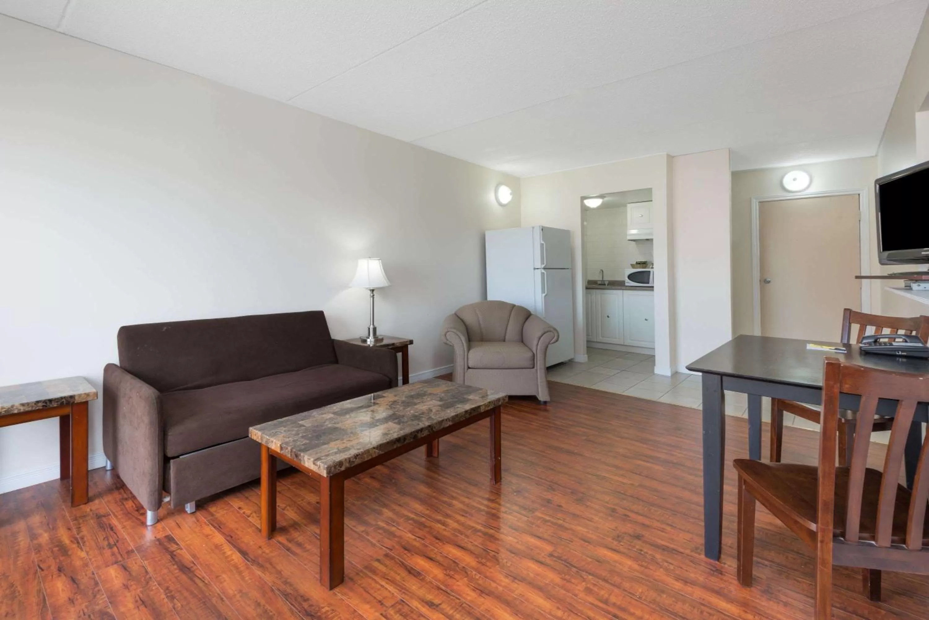 On site in Super 8 by Wyndham Cambridge/Kitchener/Waterloo Area