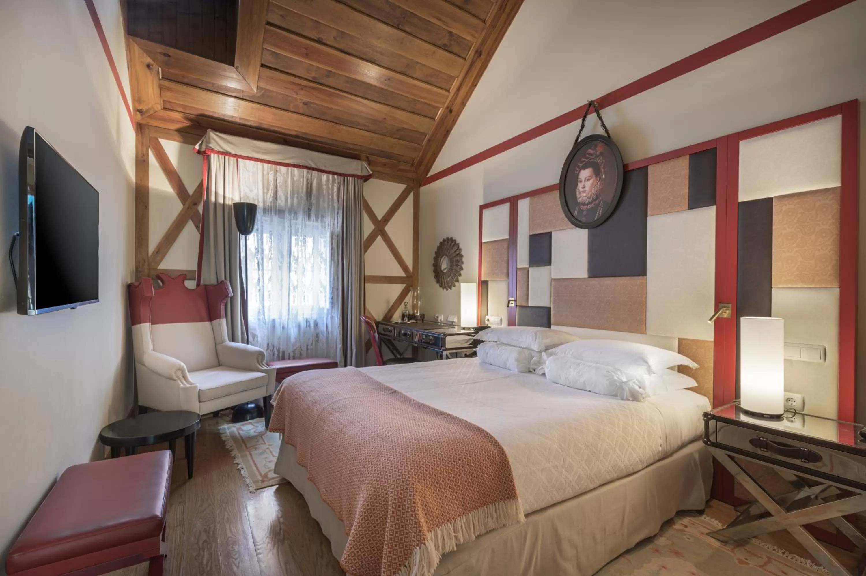 Bedroom, Bed in Solar do Castelo - Lisbon Heritage Collection - Alfama