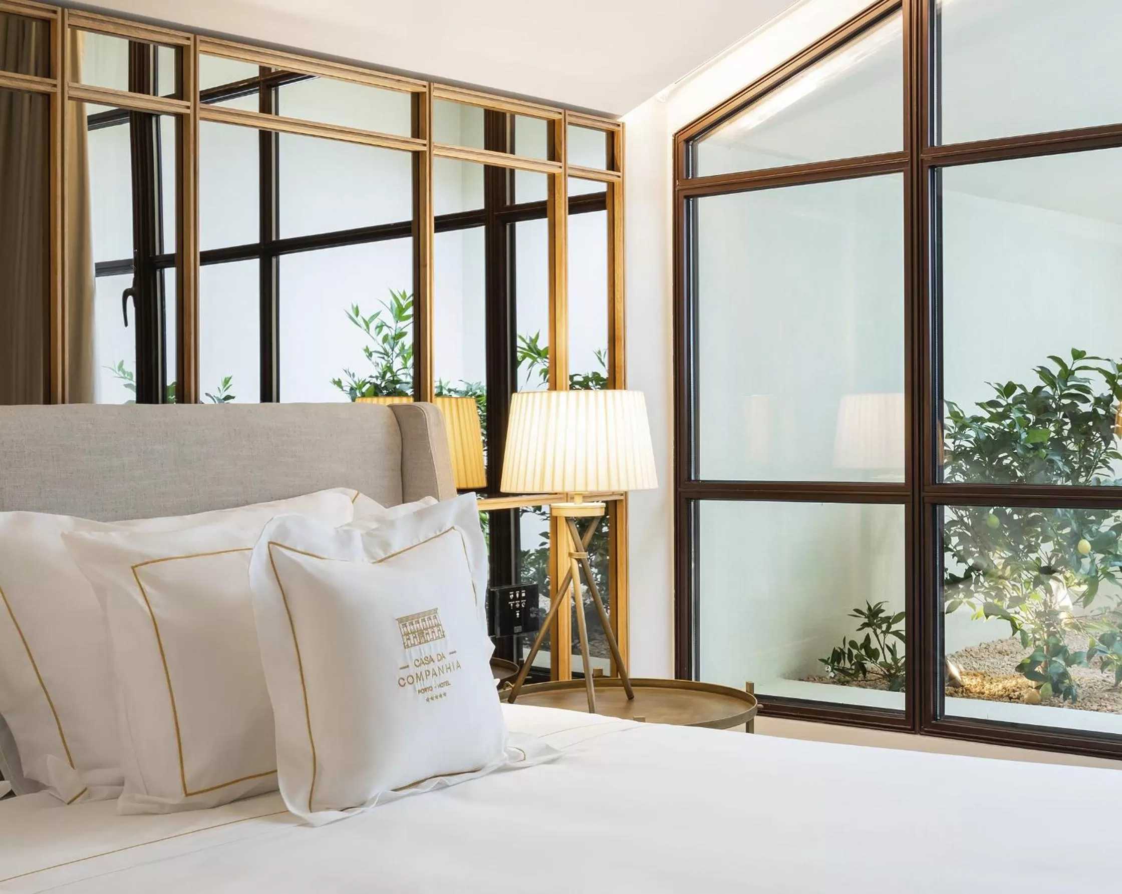 Photo of the whole room, Bed in Casa da Companhia Hotel & Spa, Vignette Collection by IHG