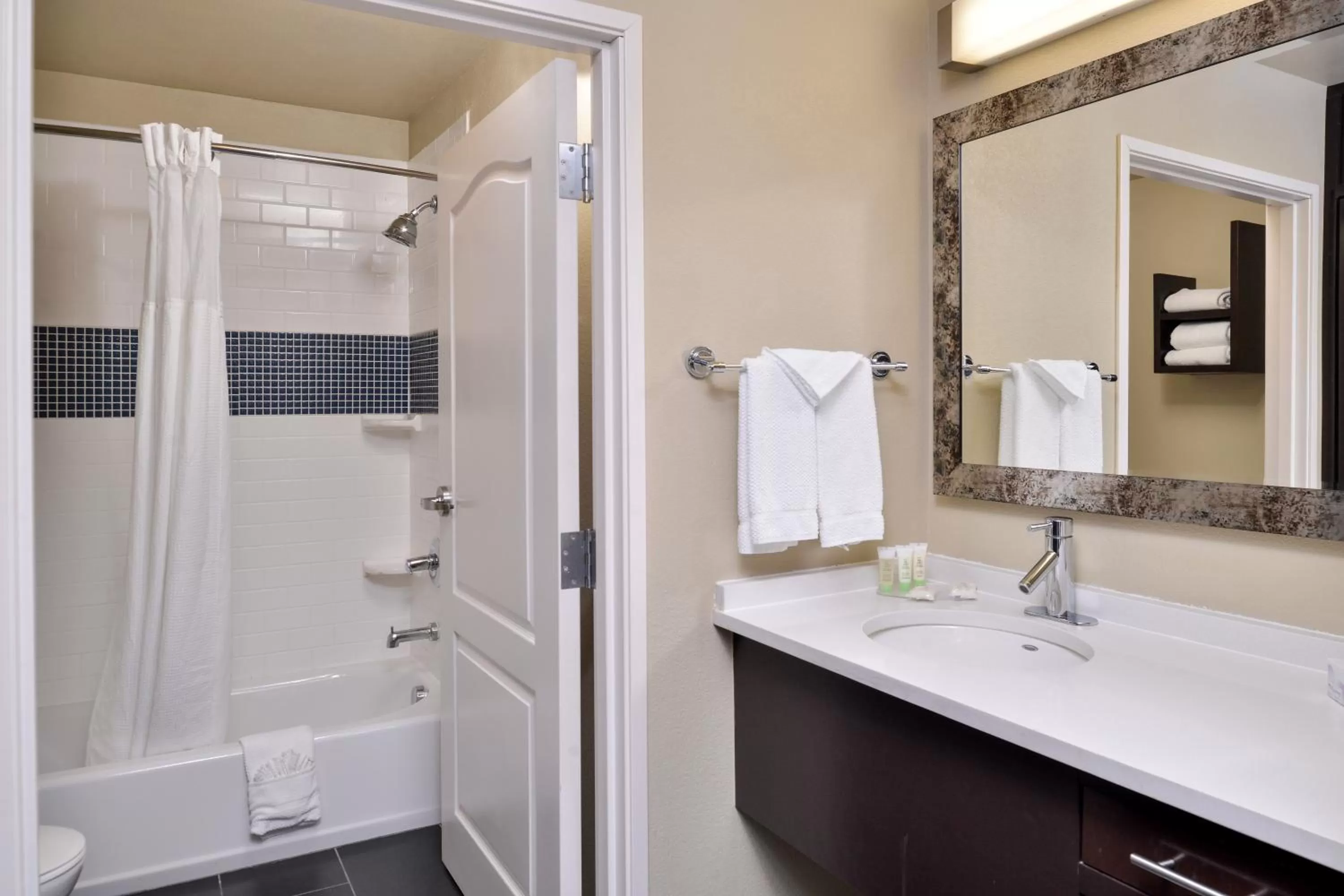 Bathroom in Staybridge Suites San Antonio-Stone Oak by IHG