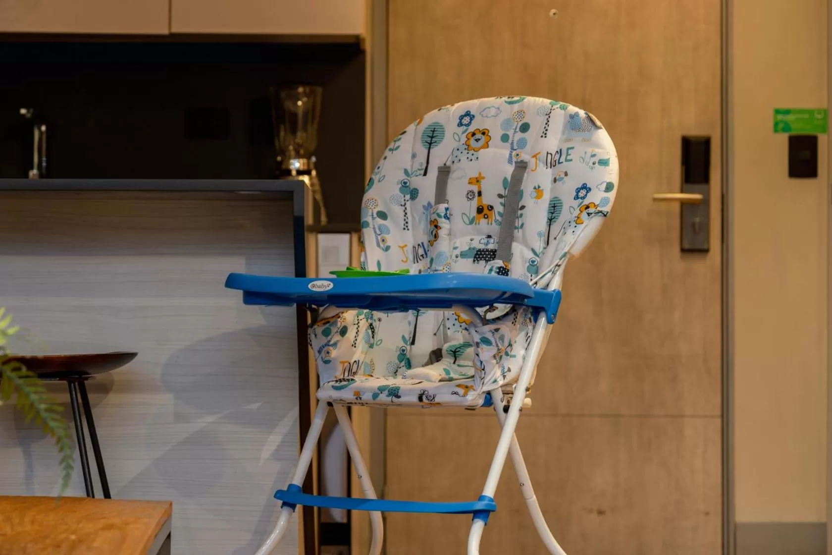 children in Loma Verde Aparthotel