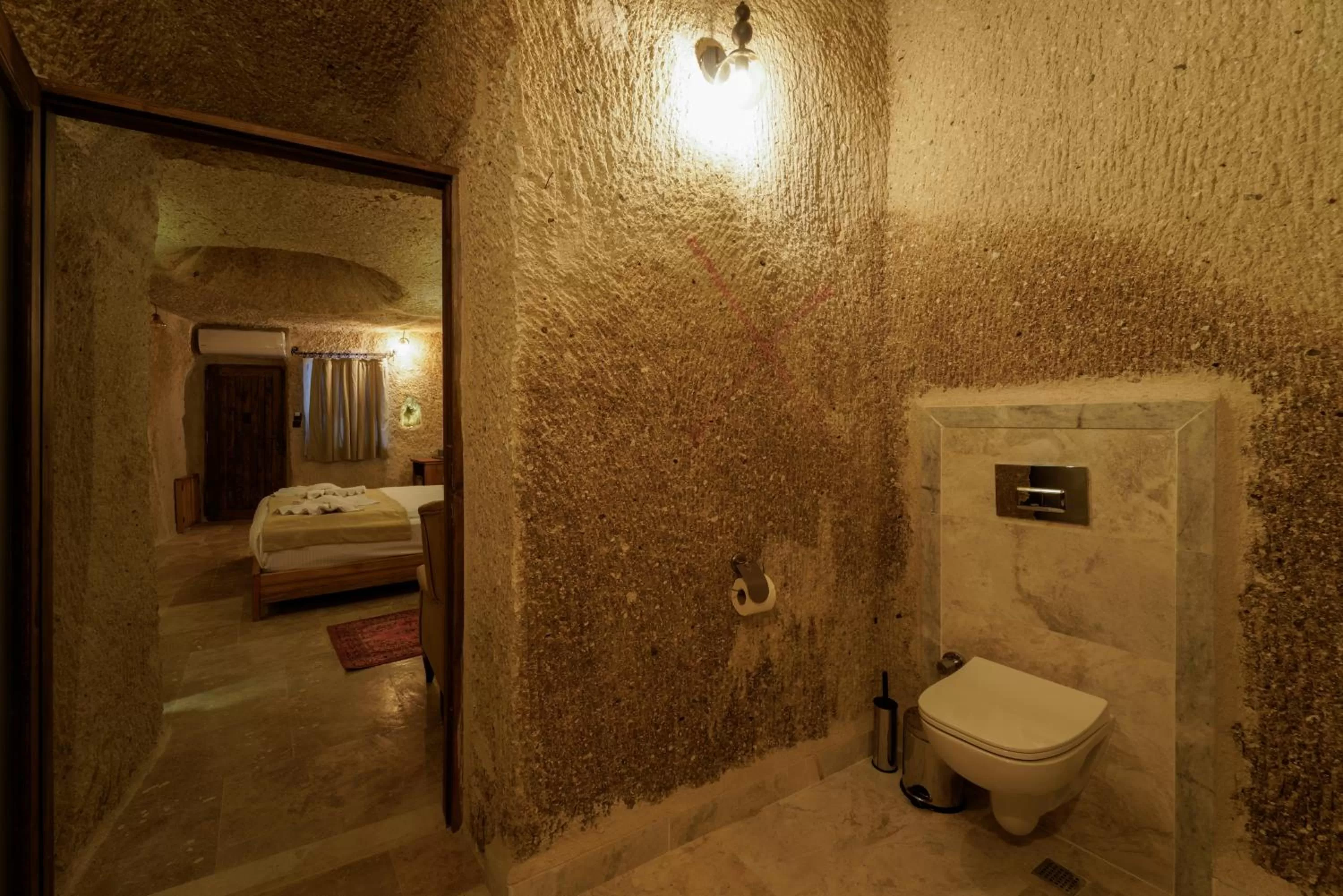 Bathroom in Göreme Escape Cave