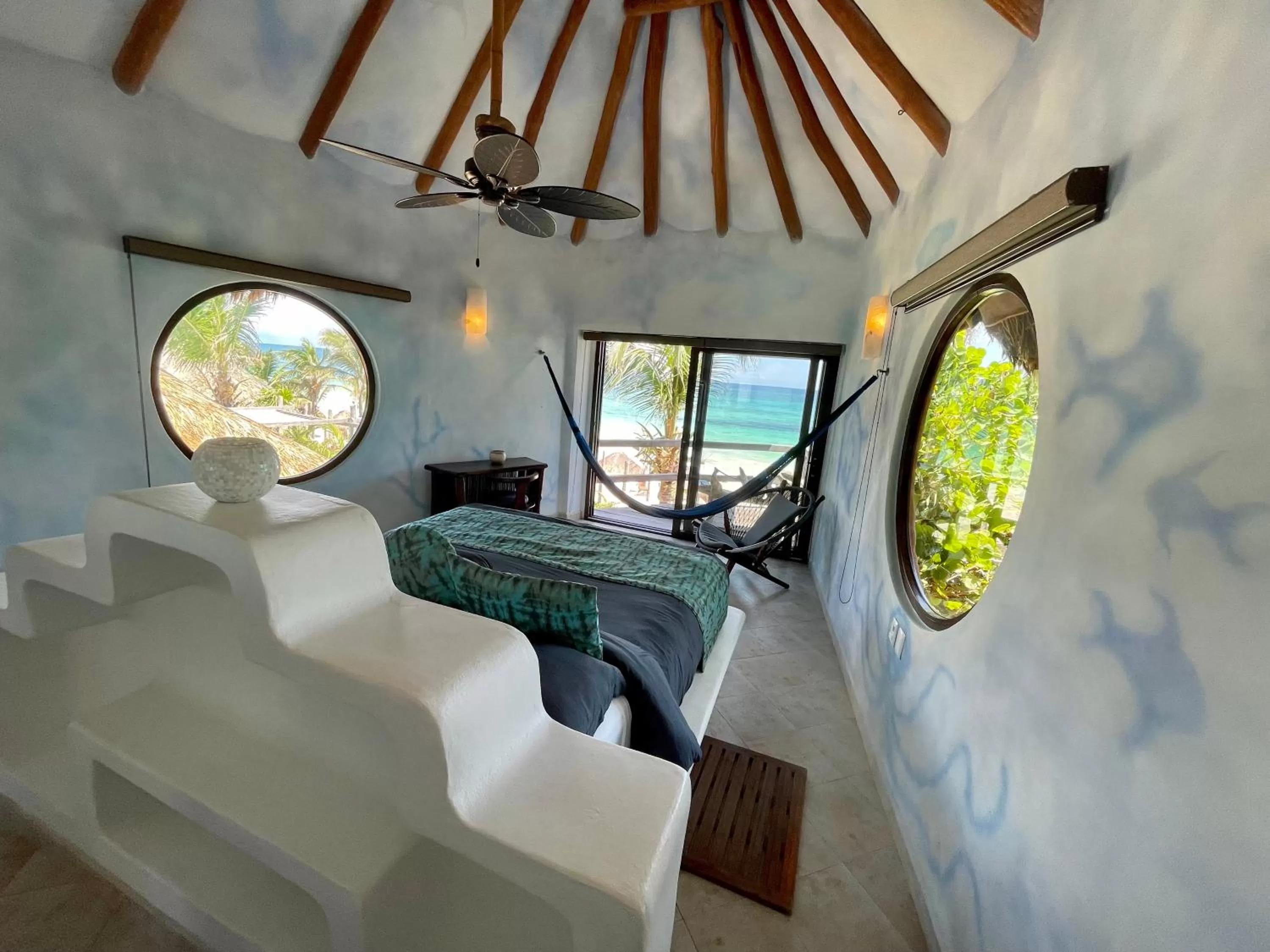 Photo of the whole room in Sueños Tulum