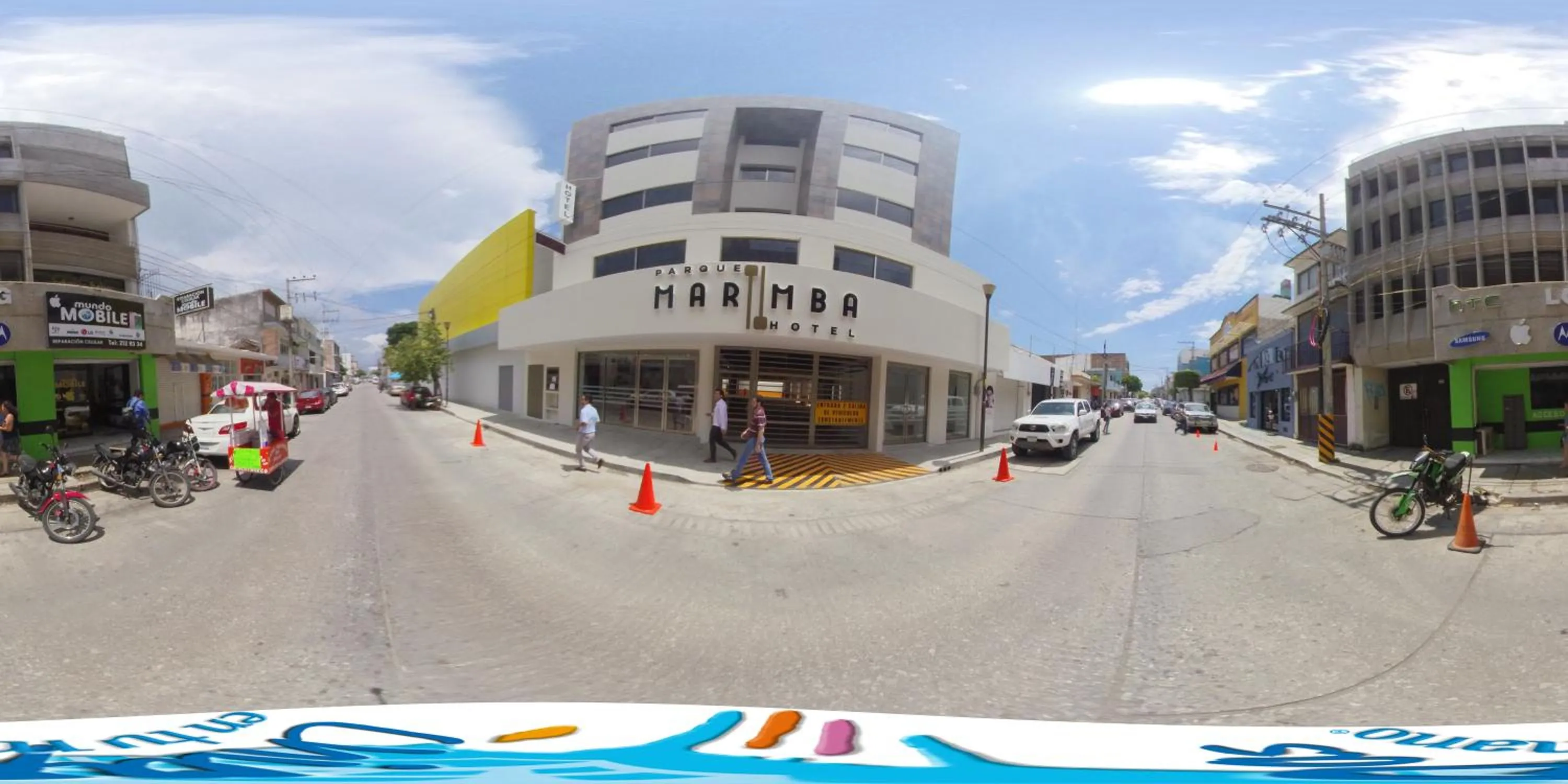 Property building in Hotel Parque Marimba