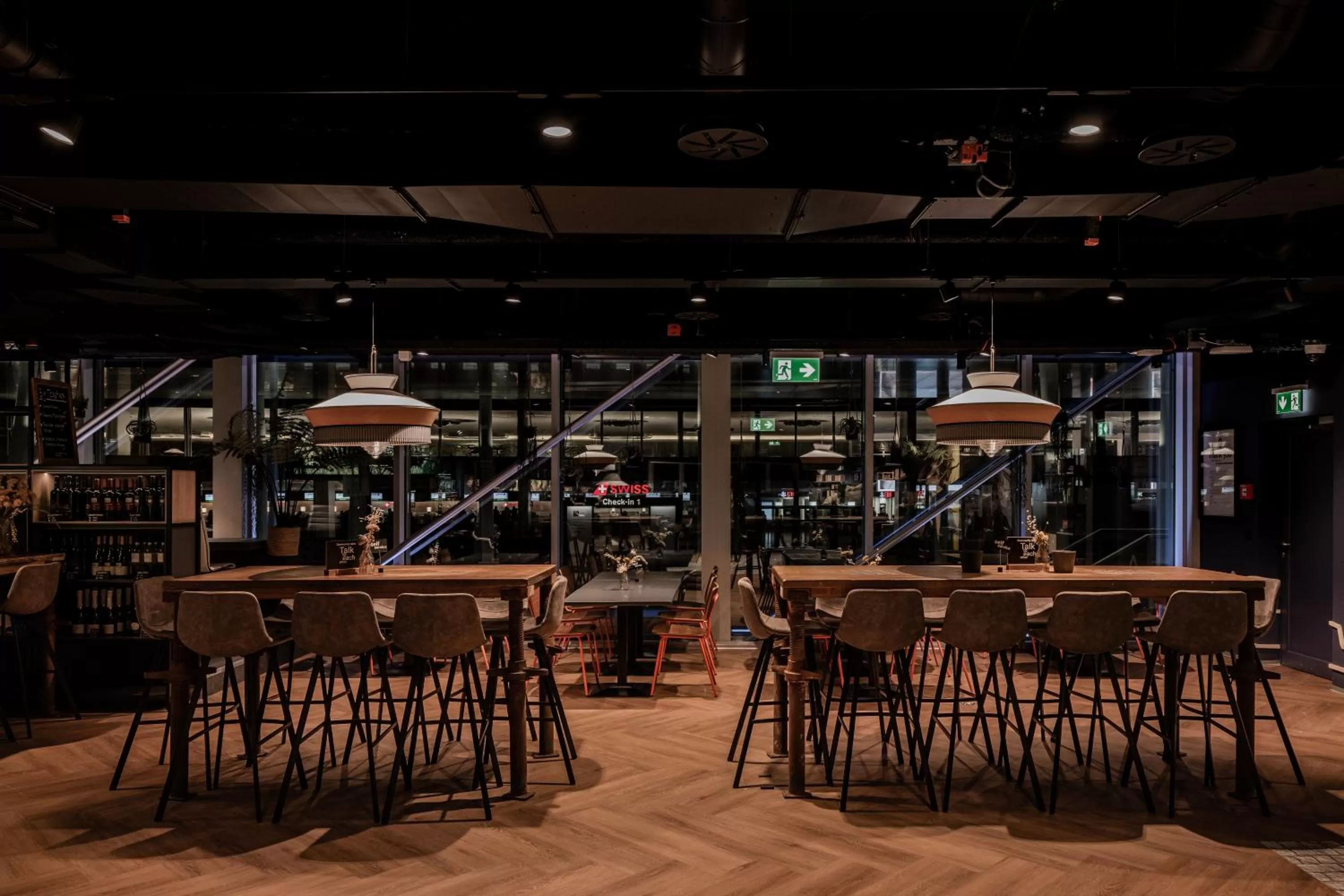 Lounge or bar in Capsule Hotel - Zurich Airport