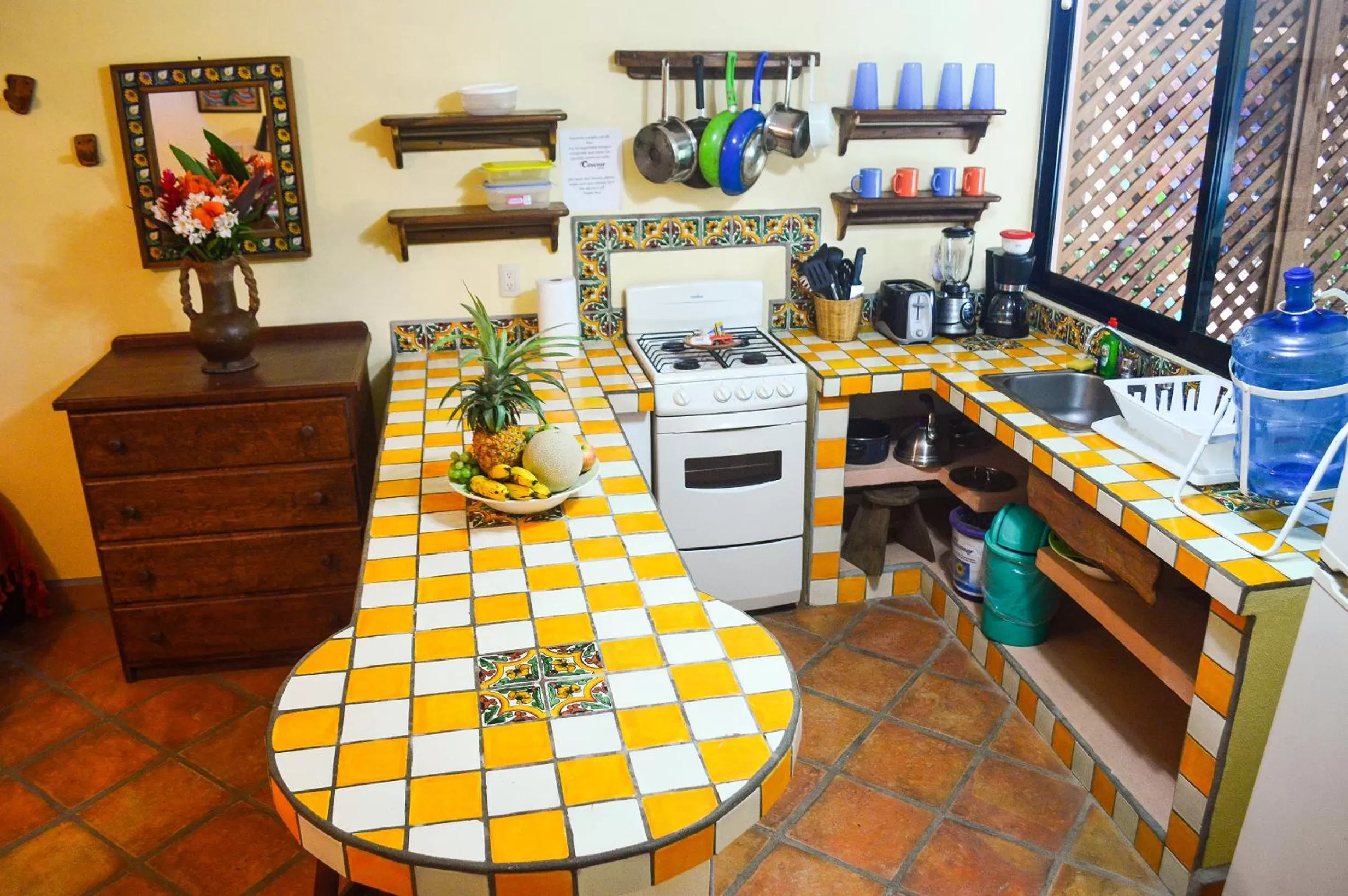 Kitchen or kitchenette in Hotel Casamar Suites