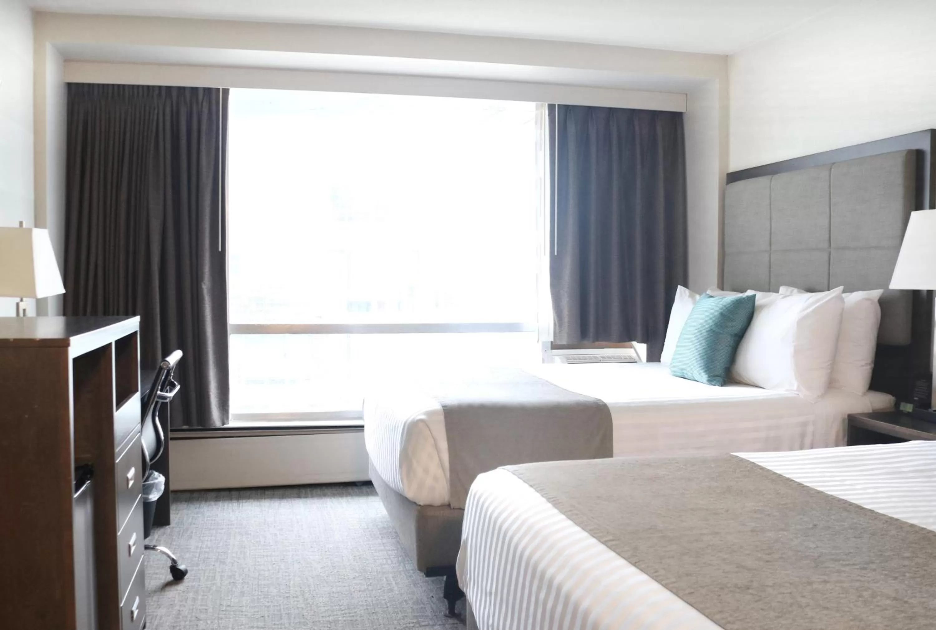 Bedroom, Bed in Best Western Plus Sands