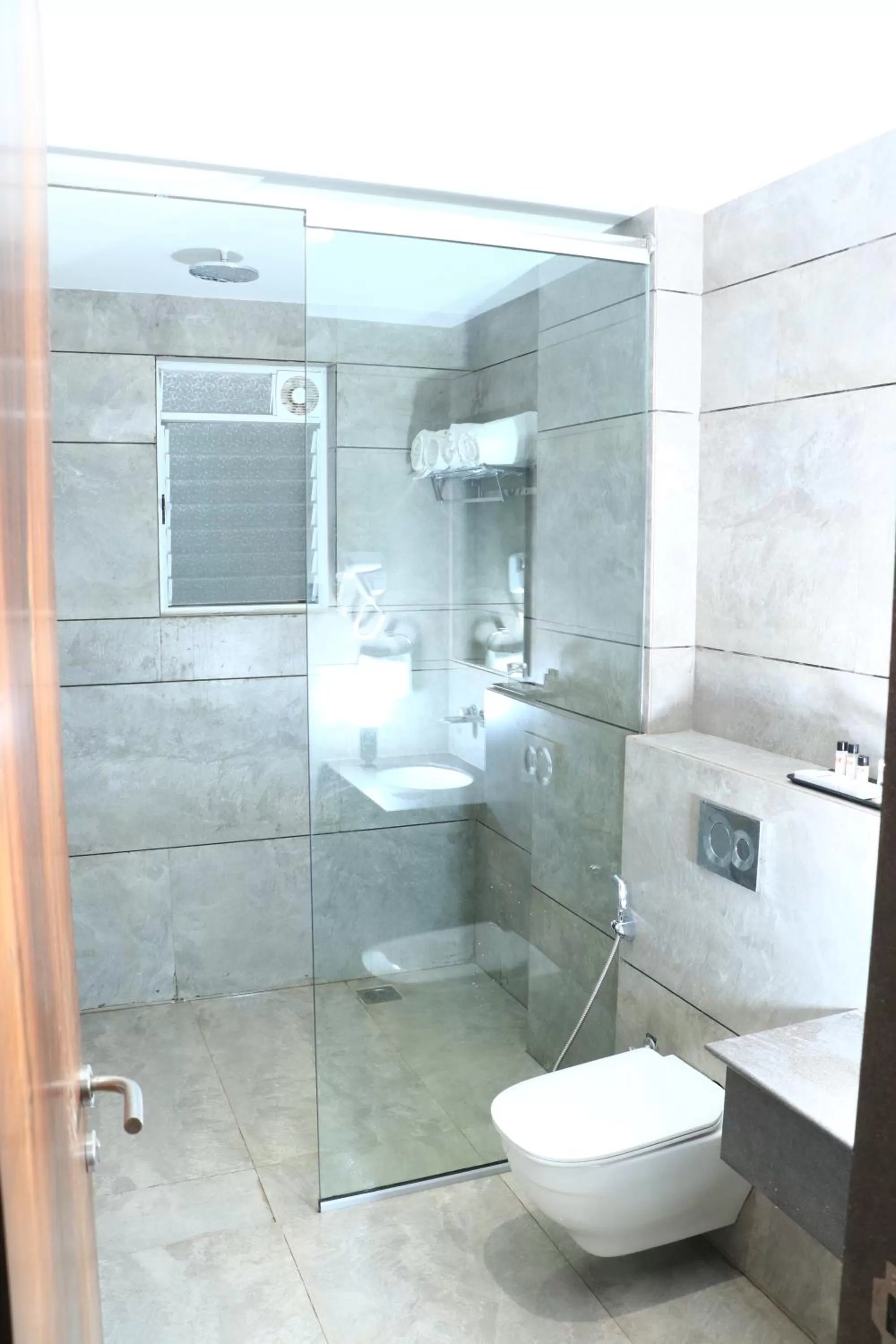 Bathroom in Hotel Rudra Royals