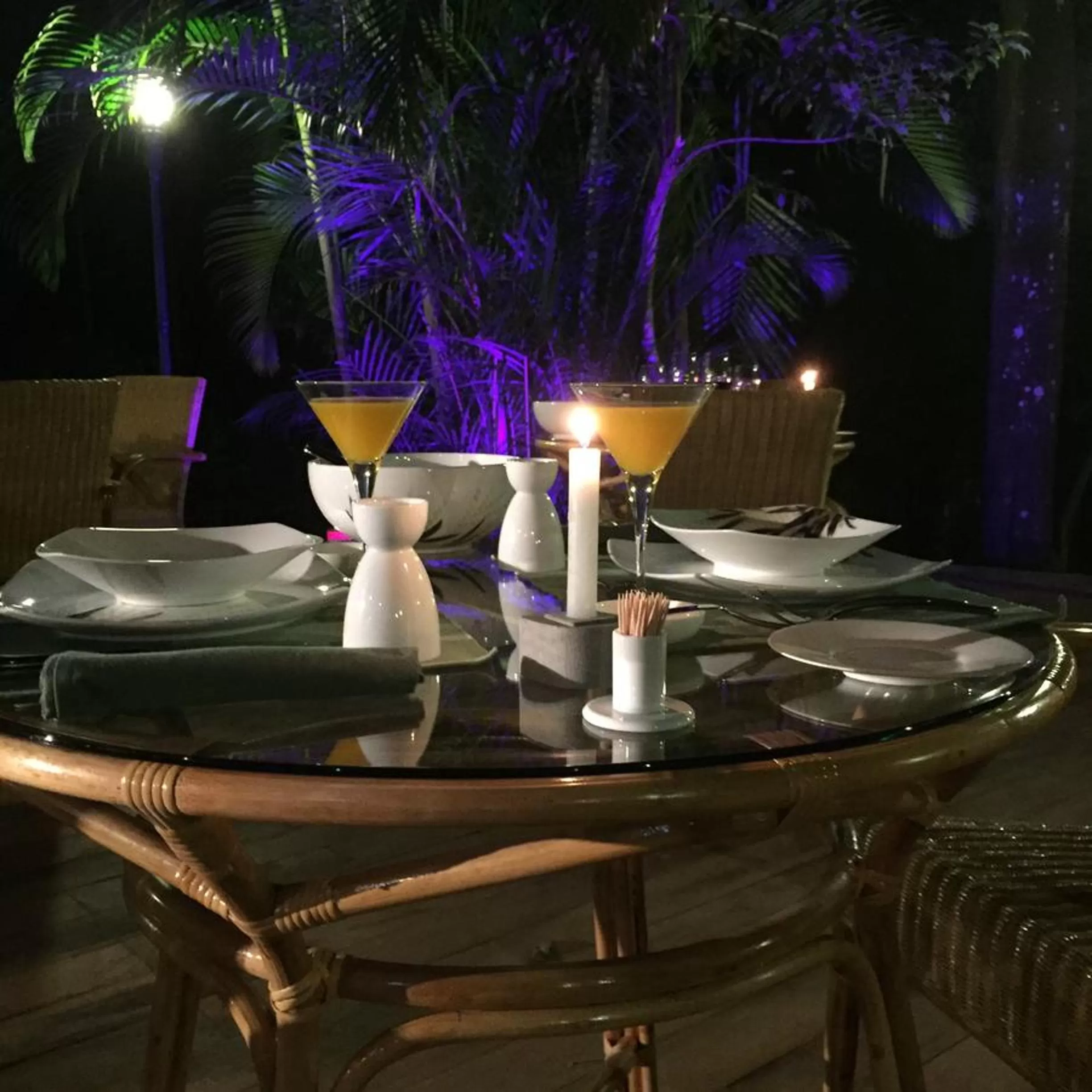 Property building, Restaurant/Places to Eat in Le leopard d 'argent