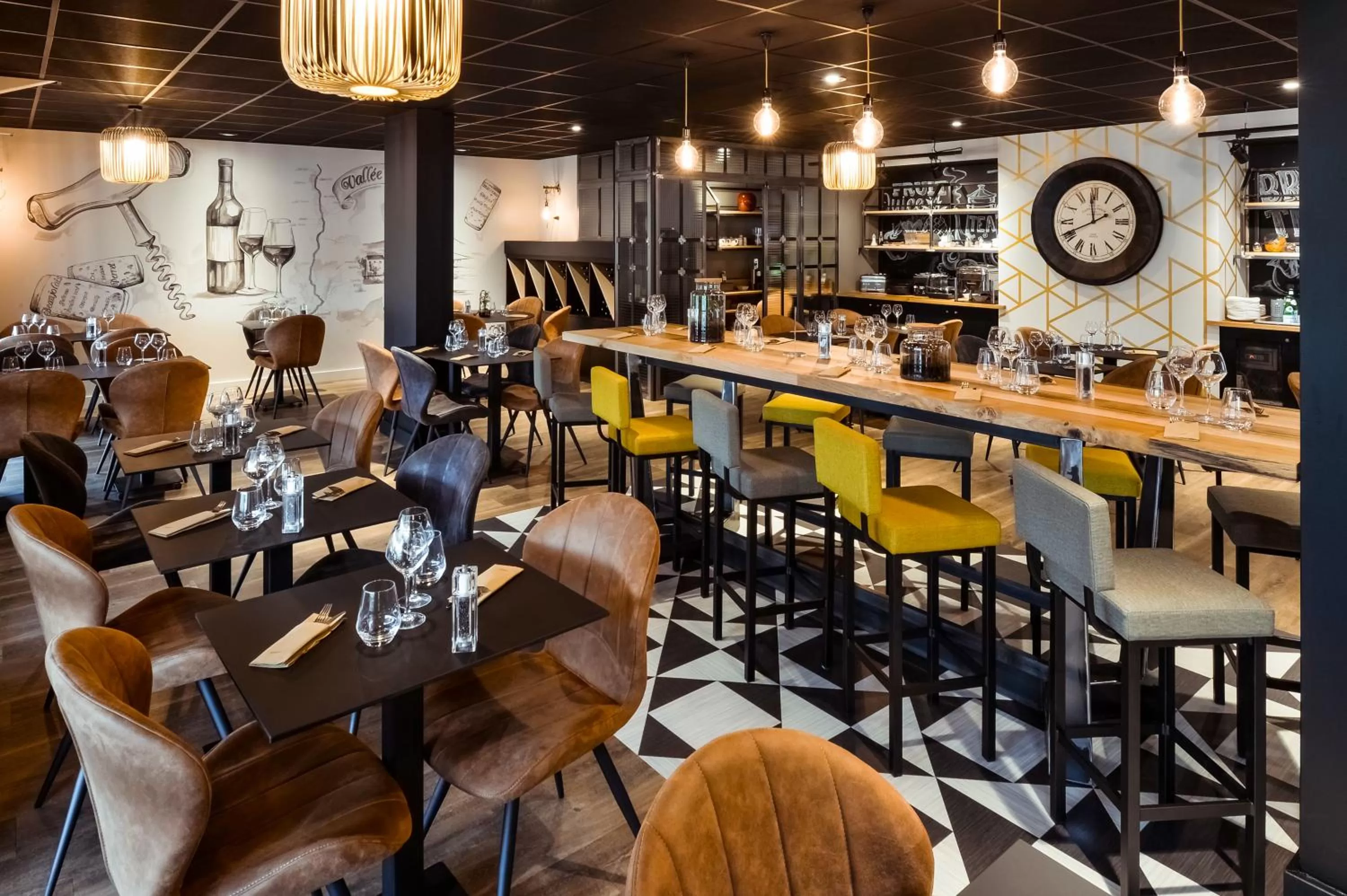 Restaurant/places to eat in Mercure Lyon Est Chaponnay