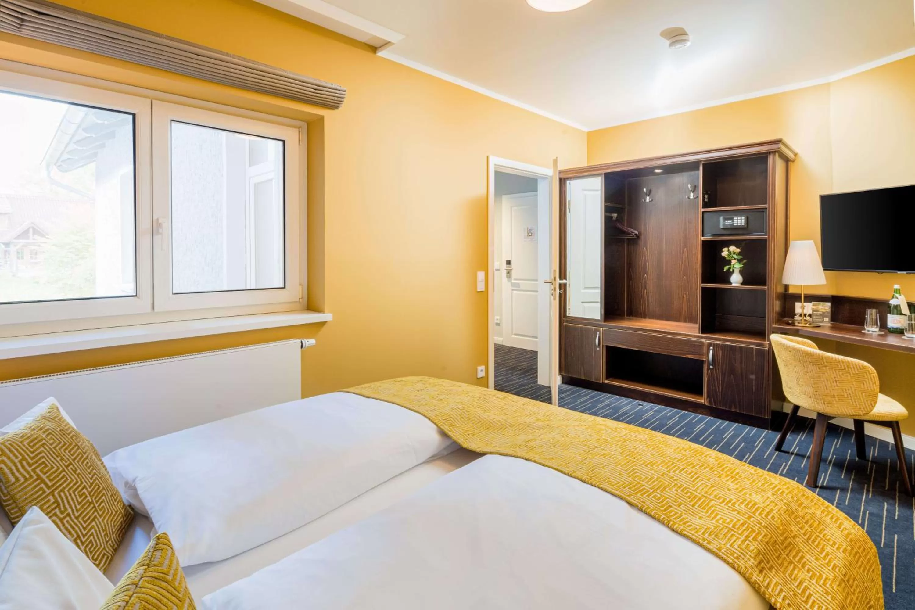 Bed in QUARTIER 5 Hotel & Restaurant, Sächsische Schweiz