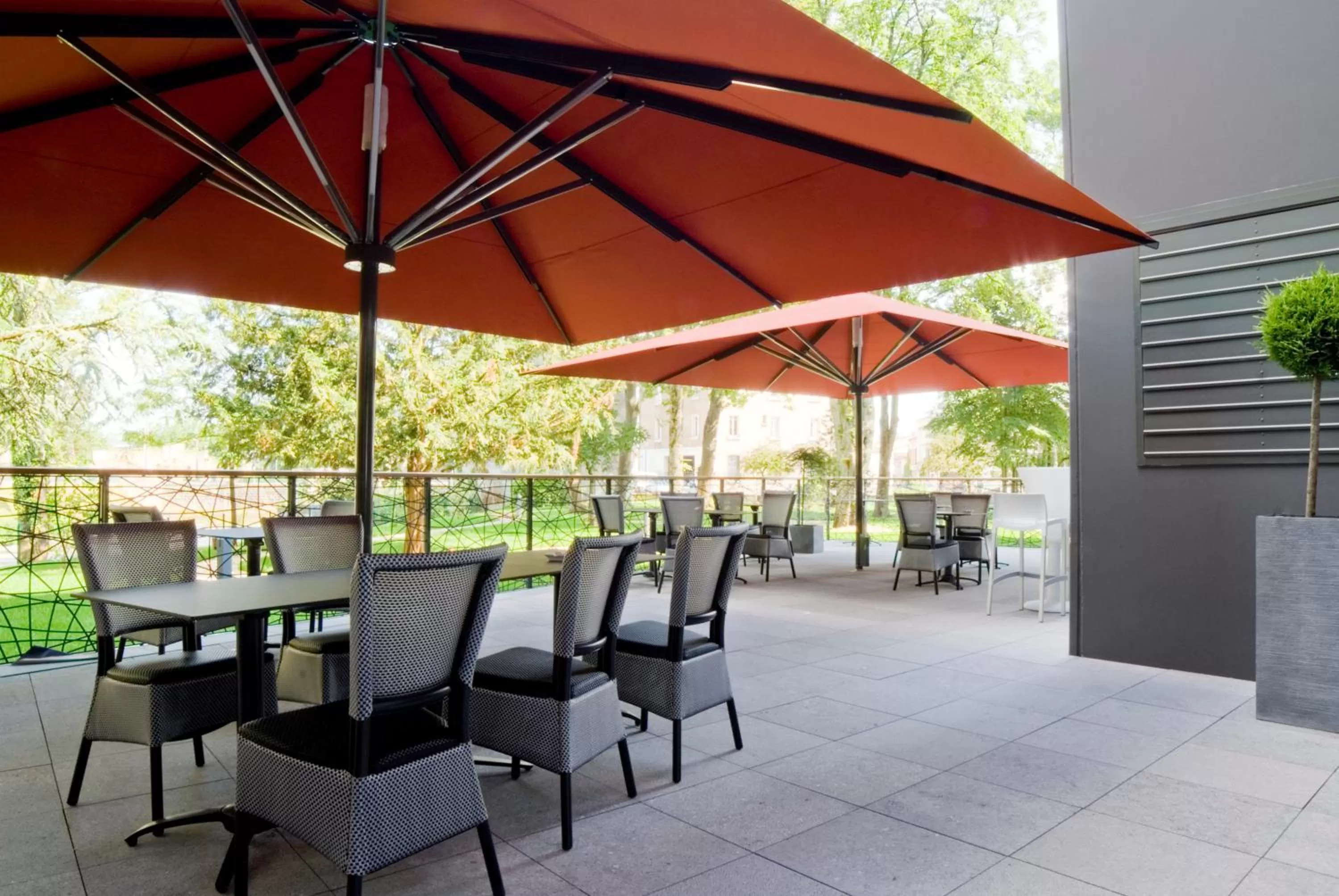 Patio in Les Jardins du Mess