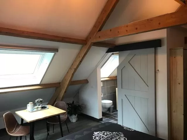 Bathroom in De Hostee