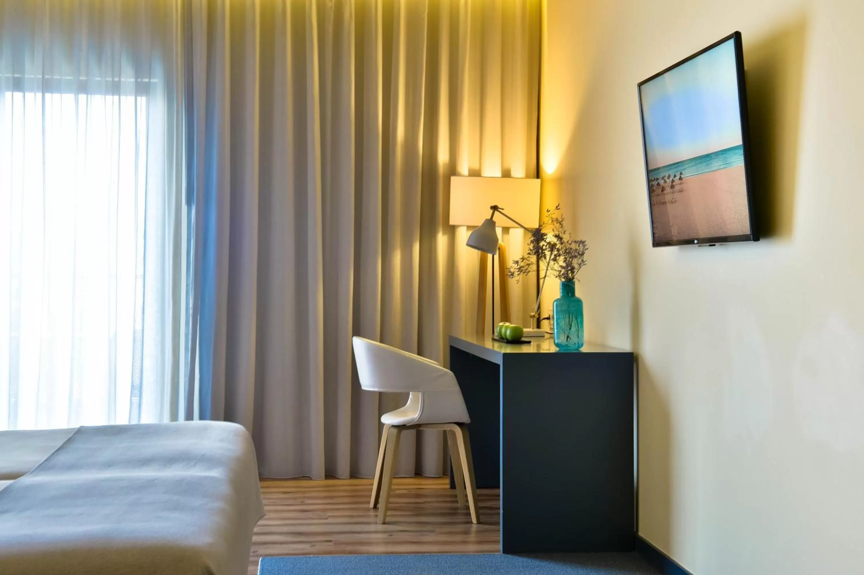 TV and multimedia, Bed in The Prime Energize Hotel & SPA - Algarve
