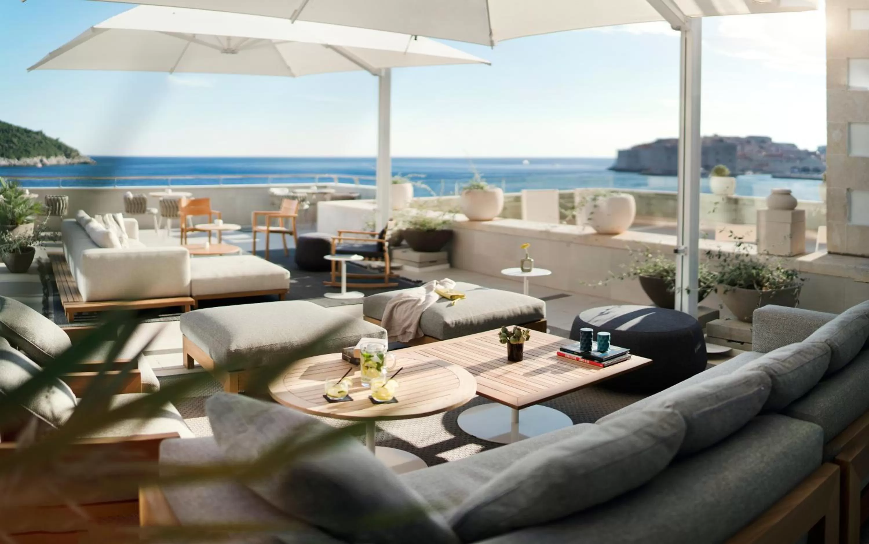 Restaurant/places to eat in Hotel Excelsior