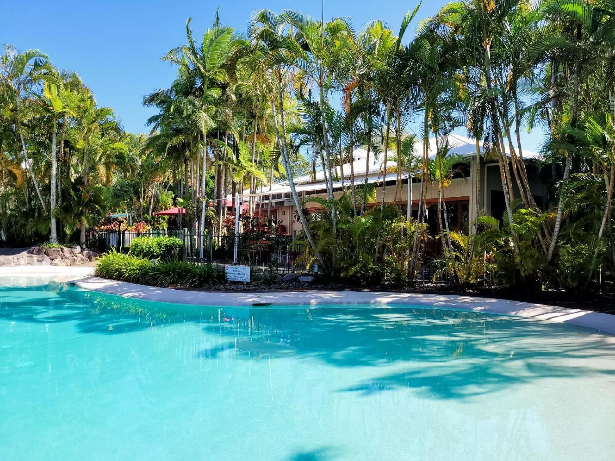Swimming pool in South Pacific Resort & Spa Noosa