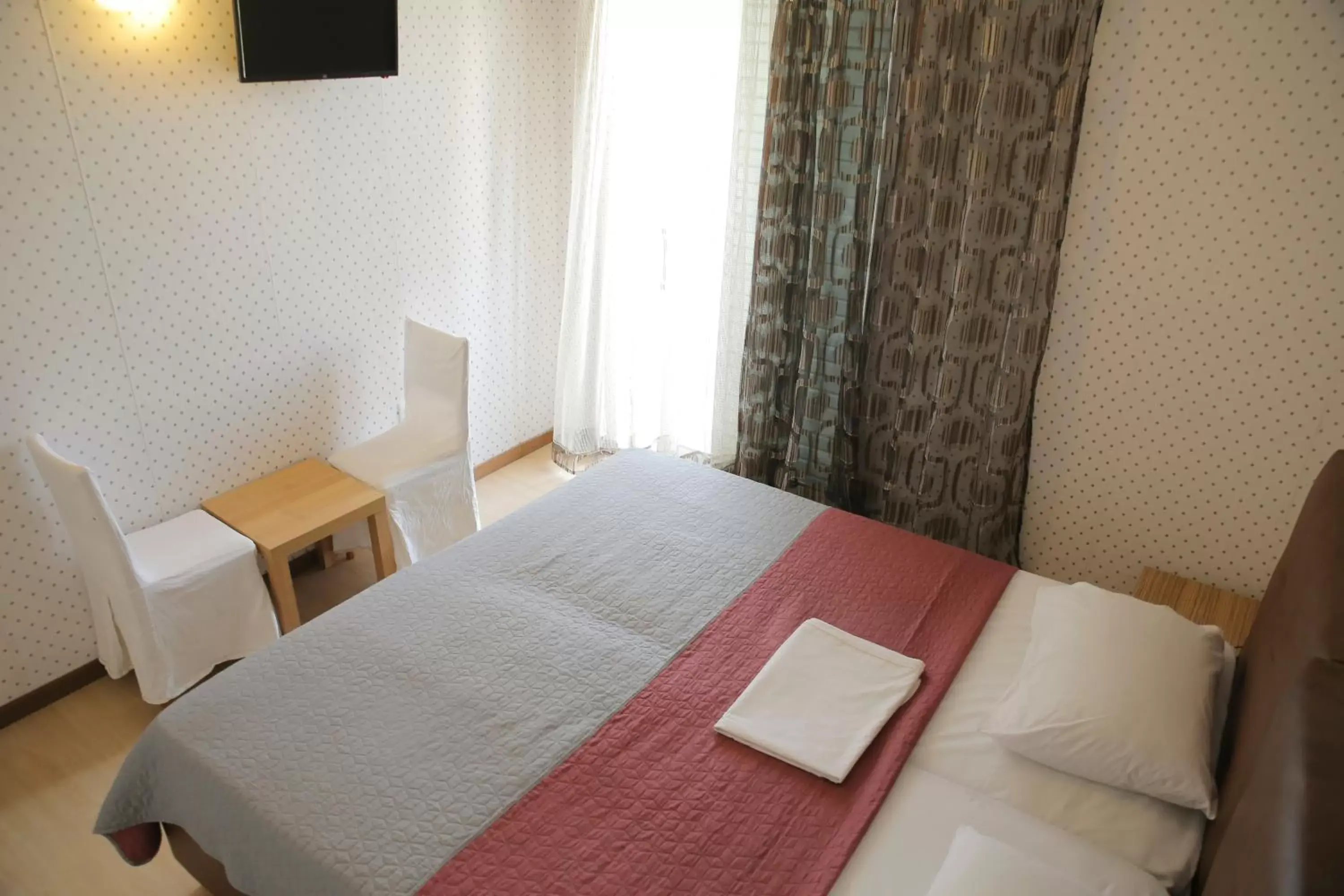 Standard Double Room in Hotel Anesi Standard Double Room in Hotel Anesi