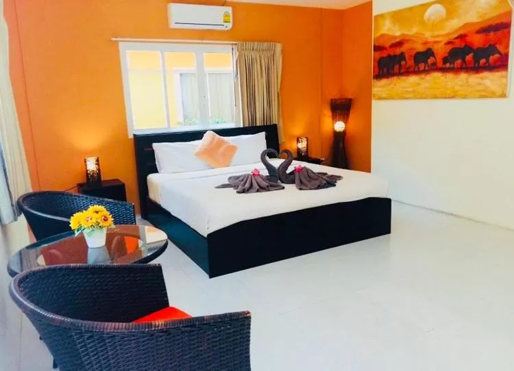 Photo of the whole room, Bed in MANDARIN LODGE by victor