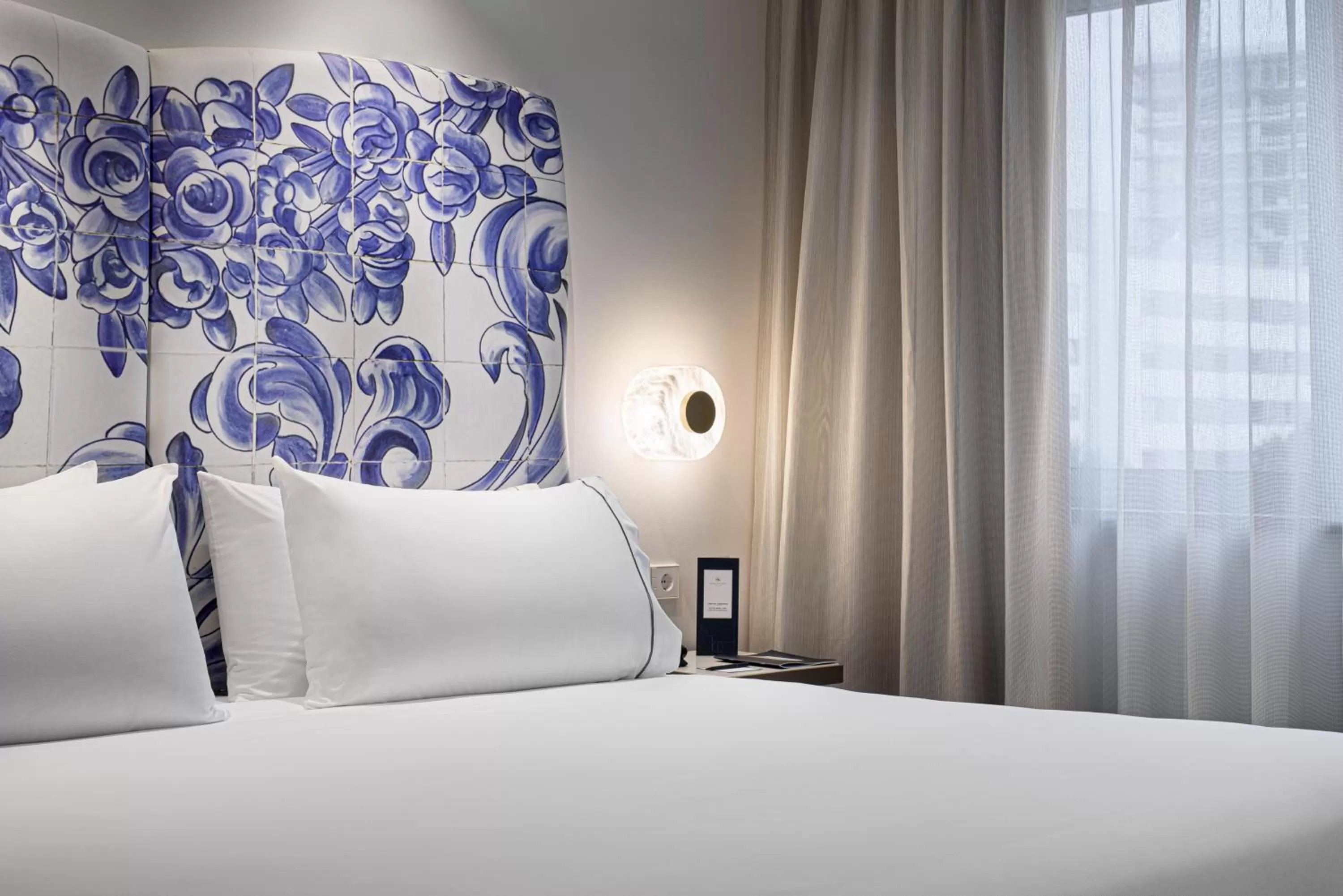 Bed in Eurostars Universal Lisboa