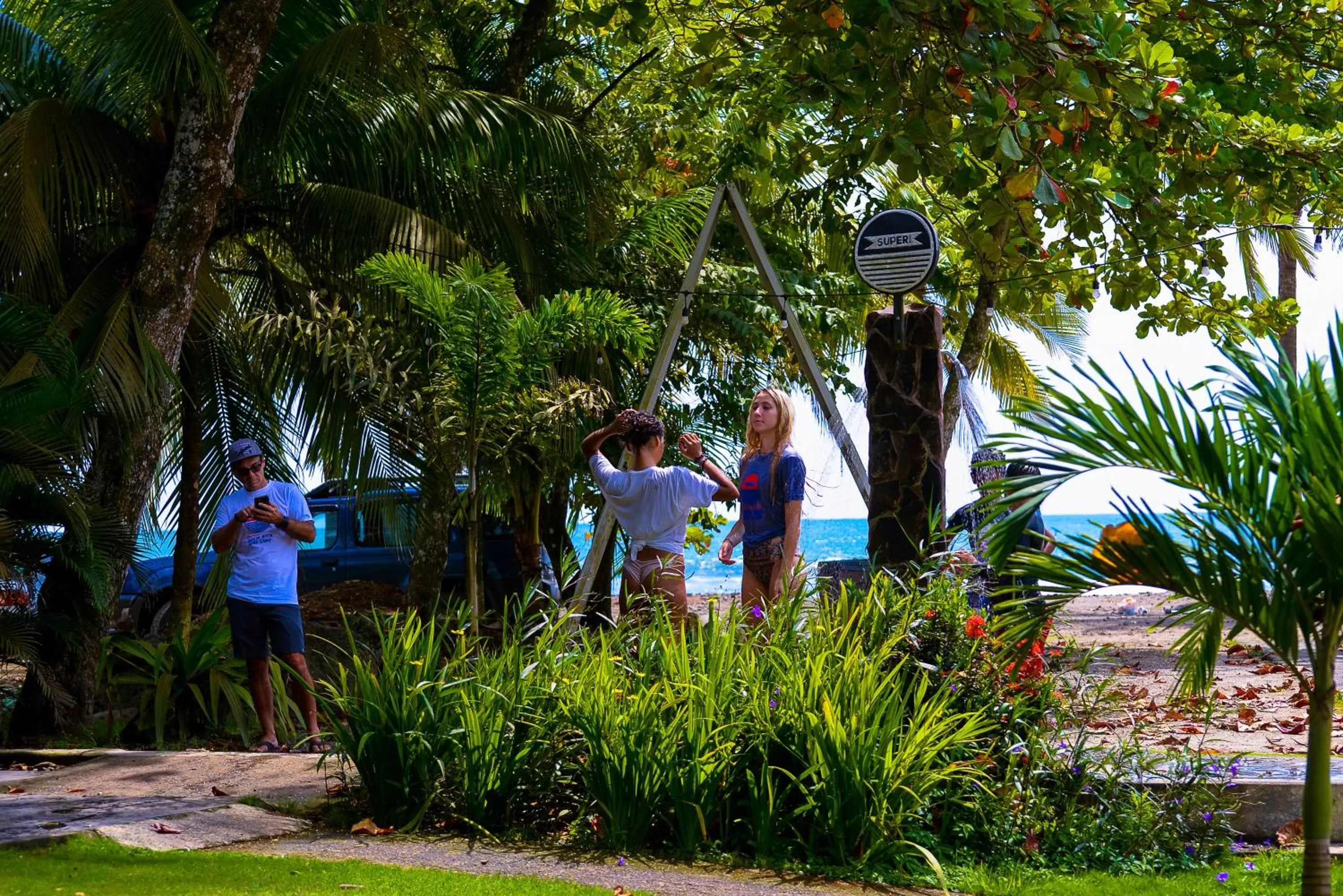 Garden in Beach Break Resort & CR Surf Camp