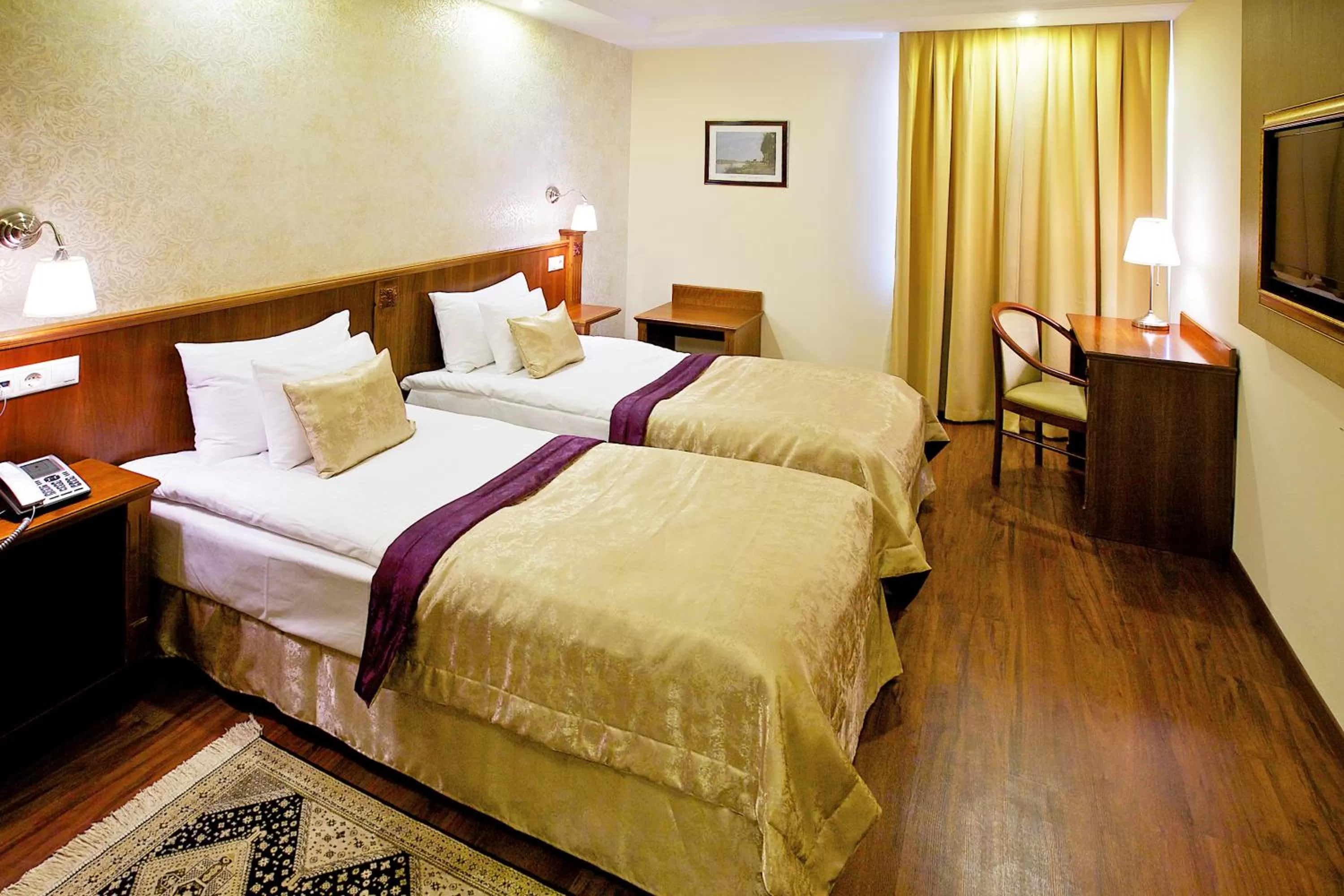 Photo of the whole room, Bed in Gold Hotel Budapest