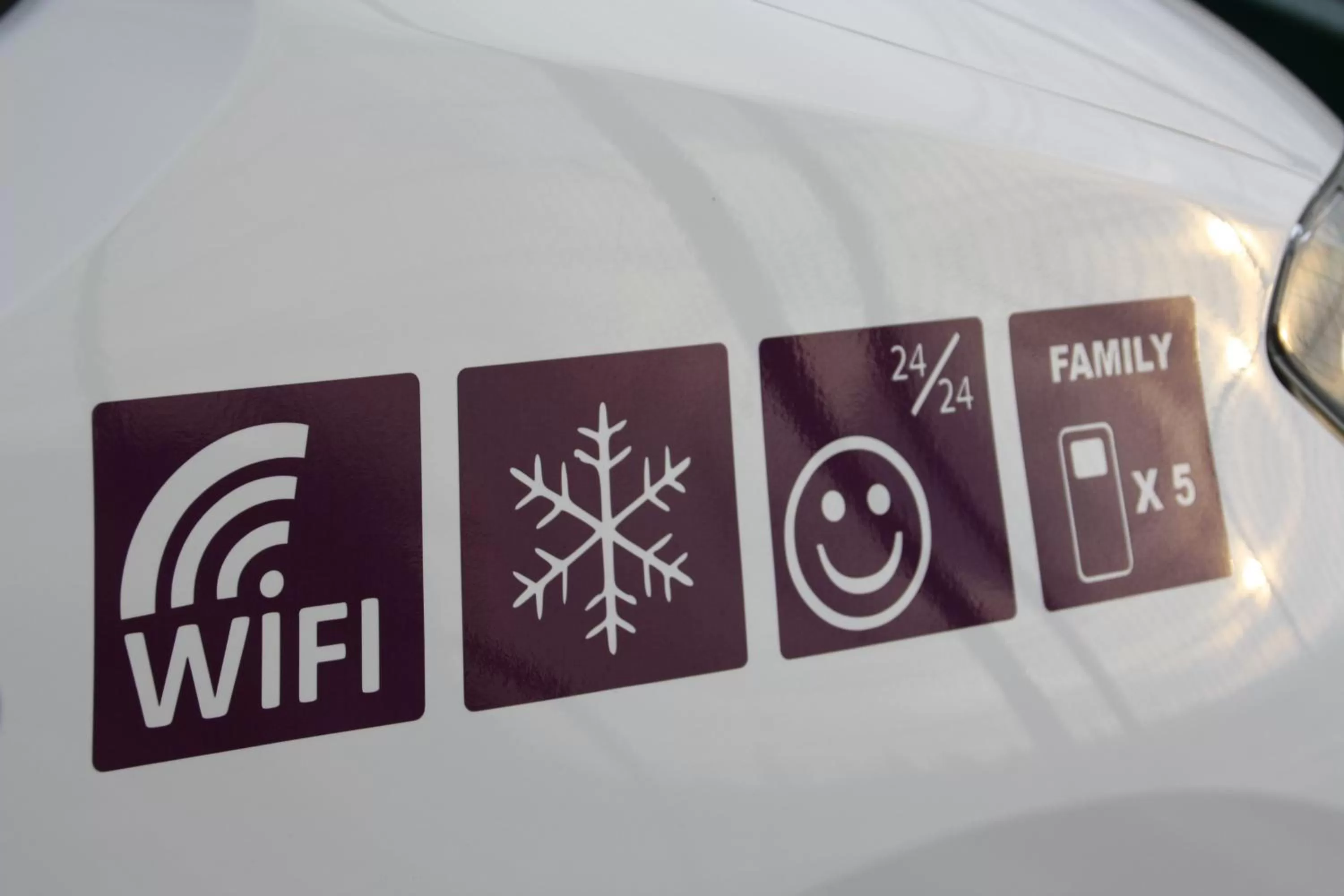 Decorative detail in Hôtel Akena Reims Bezannes