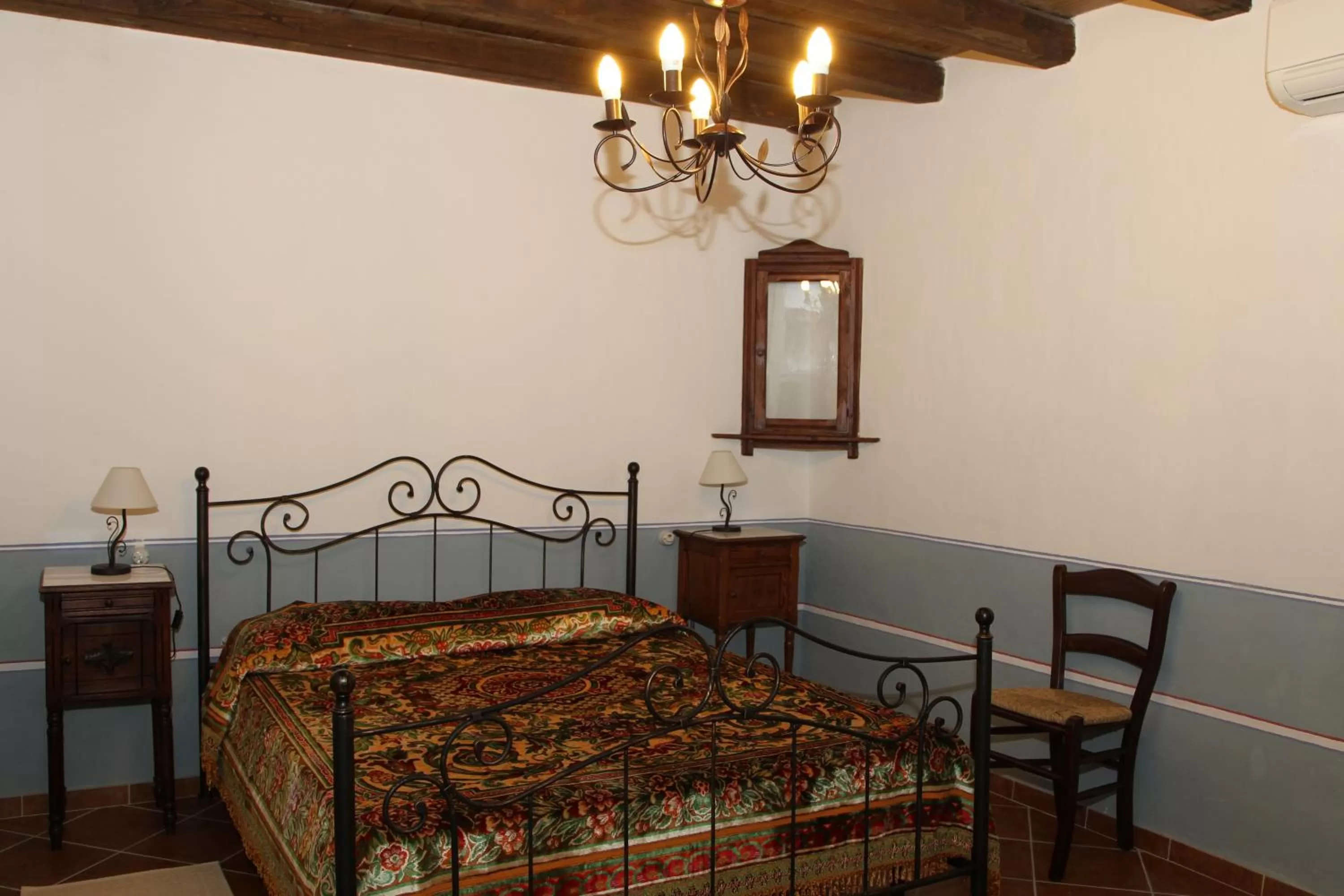 Photo of the whole room, Bed in B&B Charme Sa Pardina