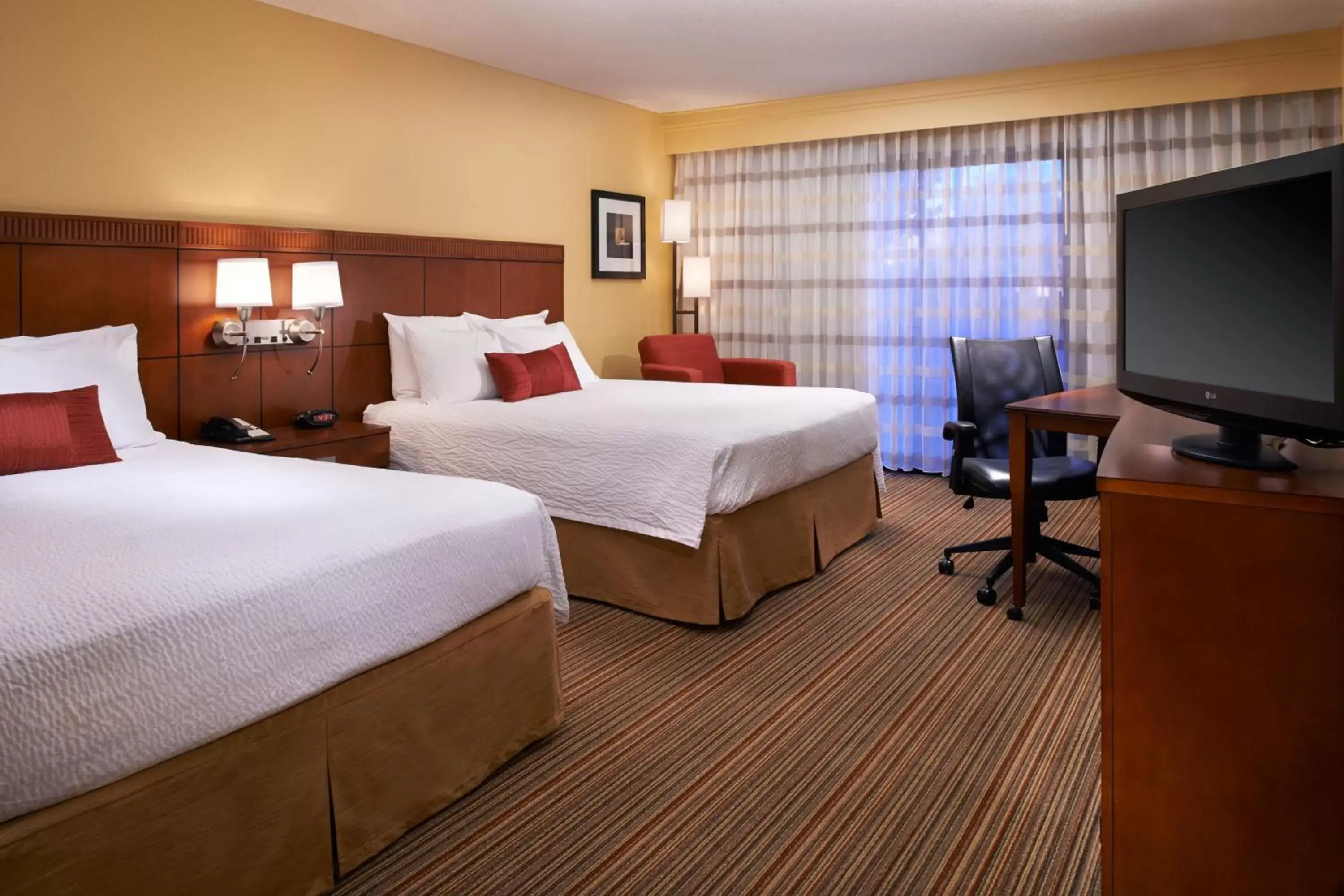Double Room with Two Double Beds in Courtyard by Marriott Louisville East Double Room with Two Double Beds in Courtyard by Marriott Louisville East