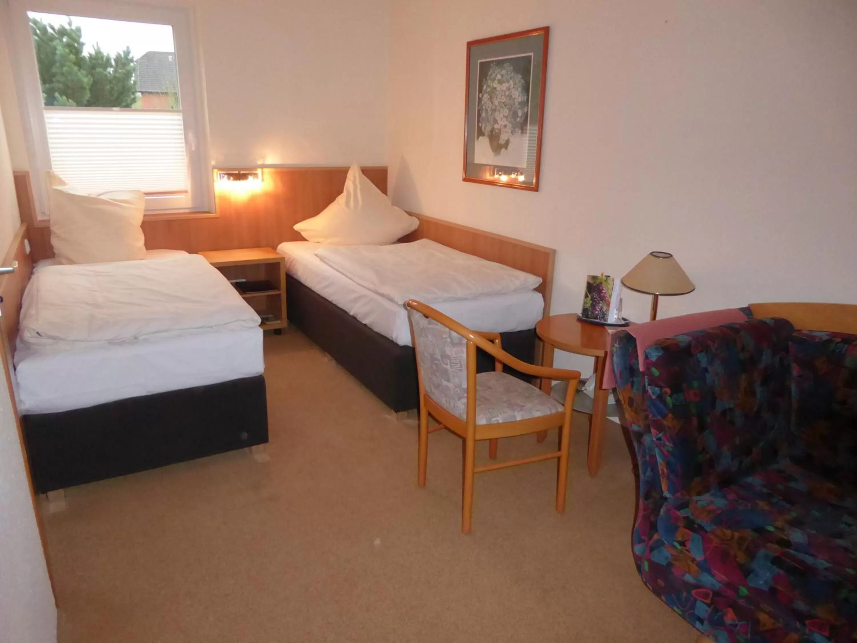 Staff, Bed in Sonnenhof