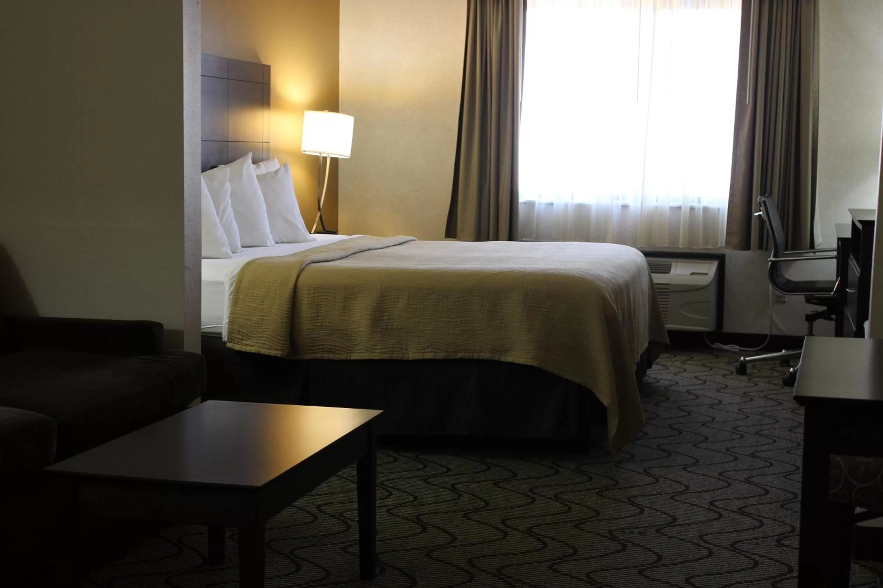 Bed in Days Inn by Wyndham Columbia Mall