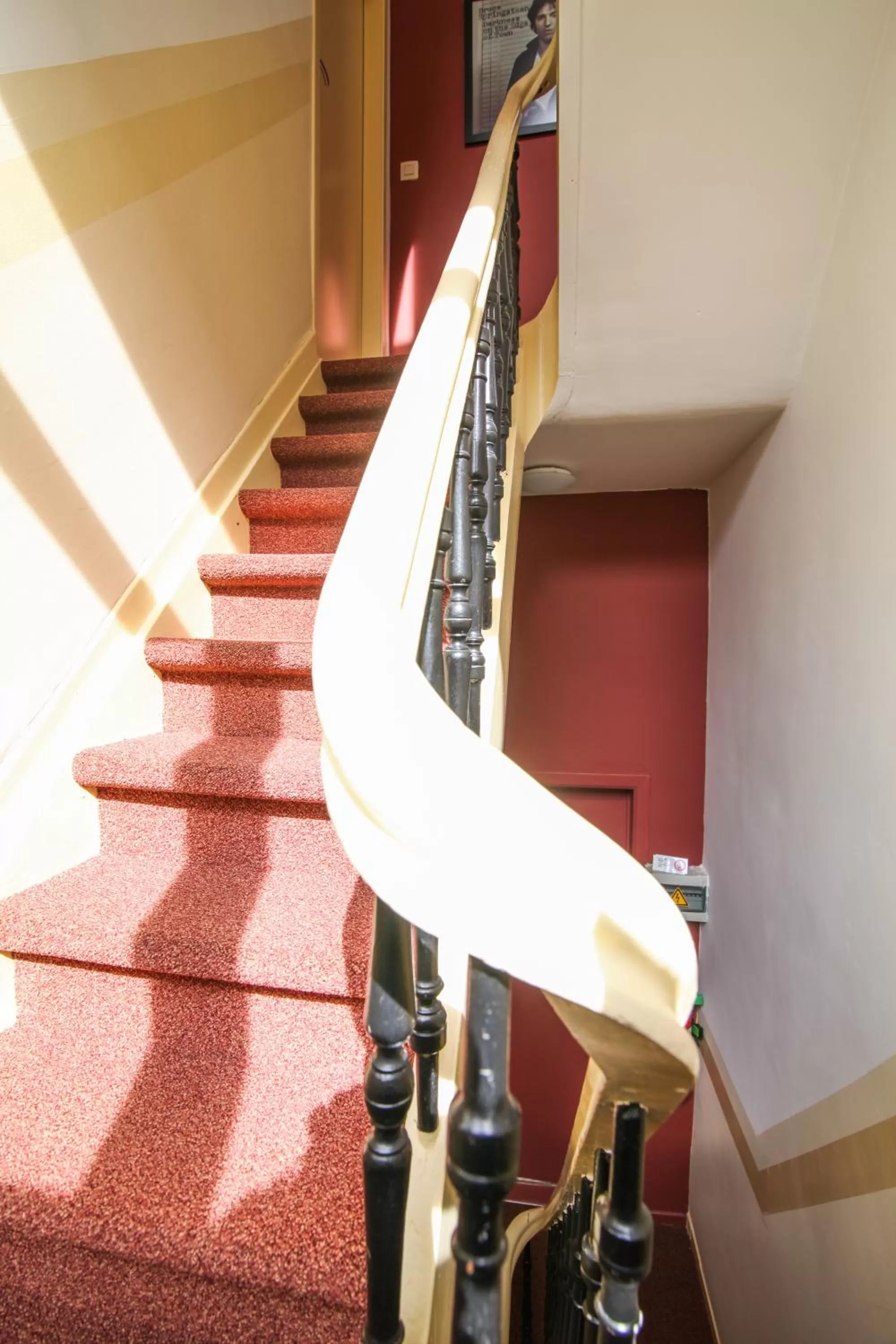 Facade/entrance in Because the Night city lodge