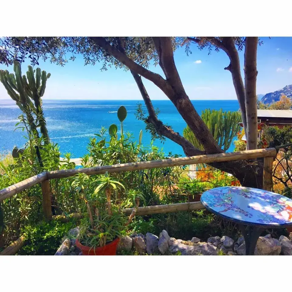 Albergo La Conca Azzurra Albergo La Conca Azzurra