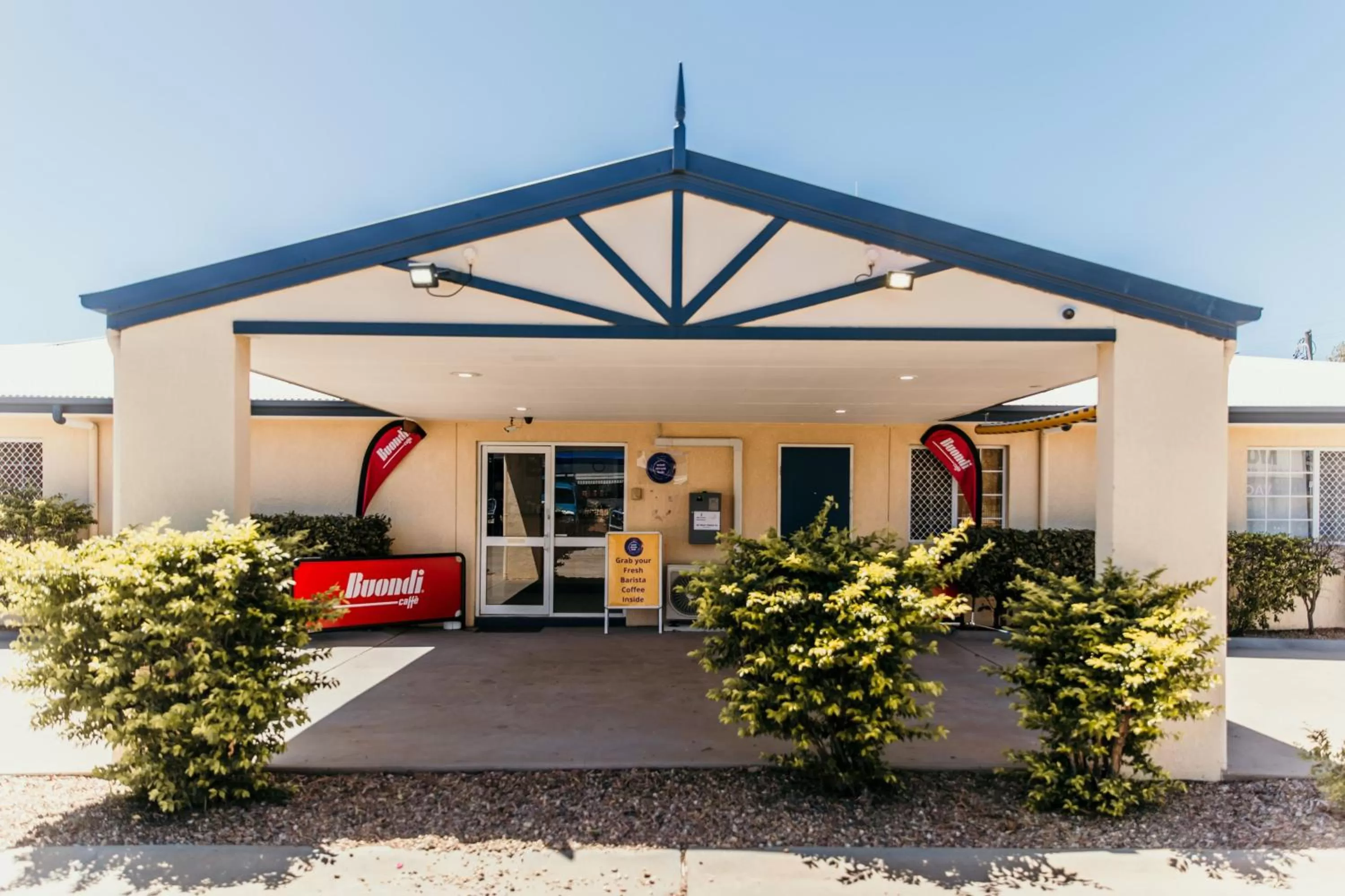 Property building in Outback Motel Mt Isa