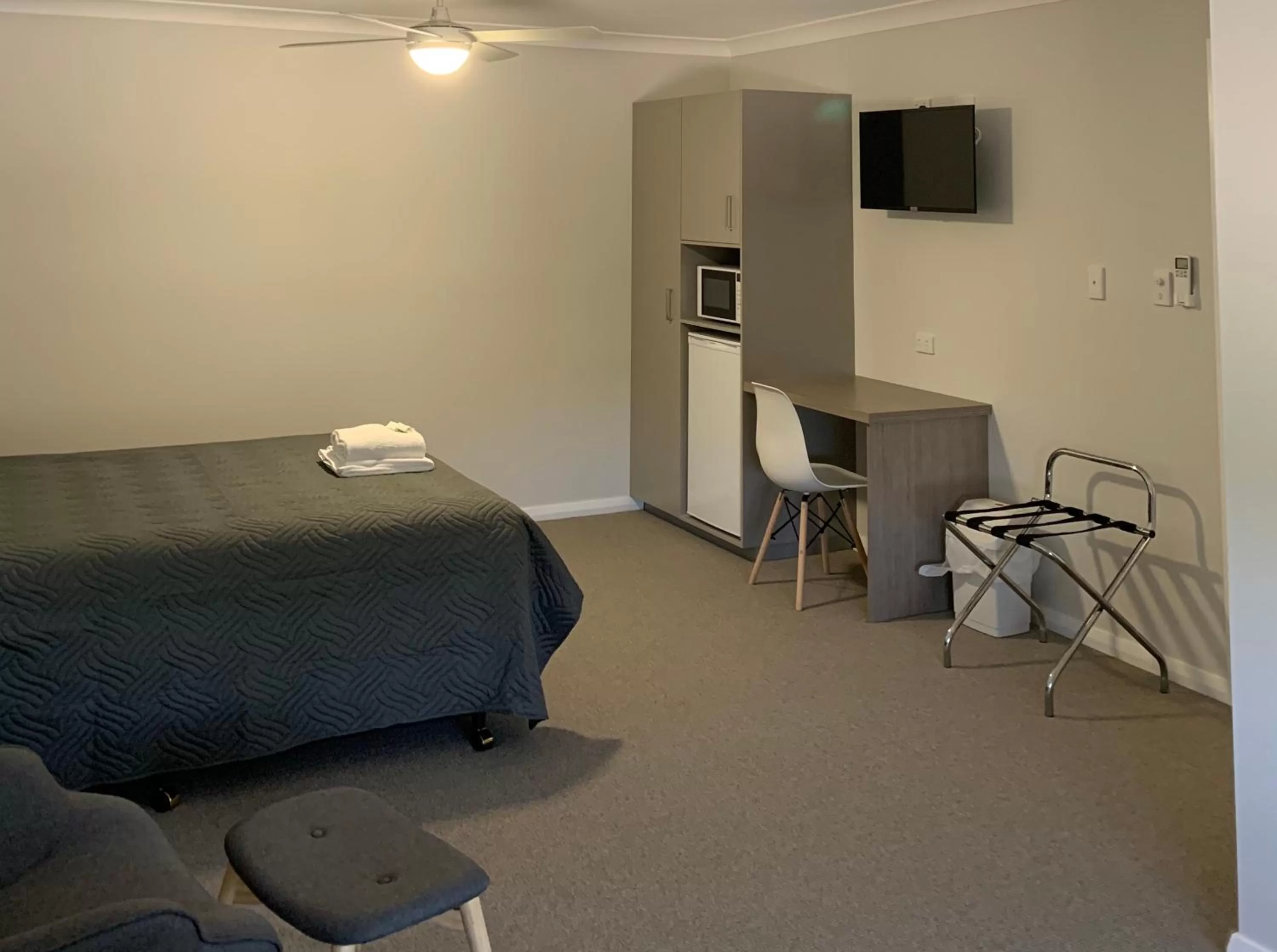 Photo of the whole room in Mudgee Vineyard Motor Inn
