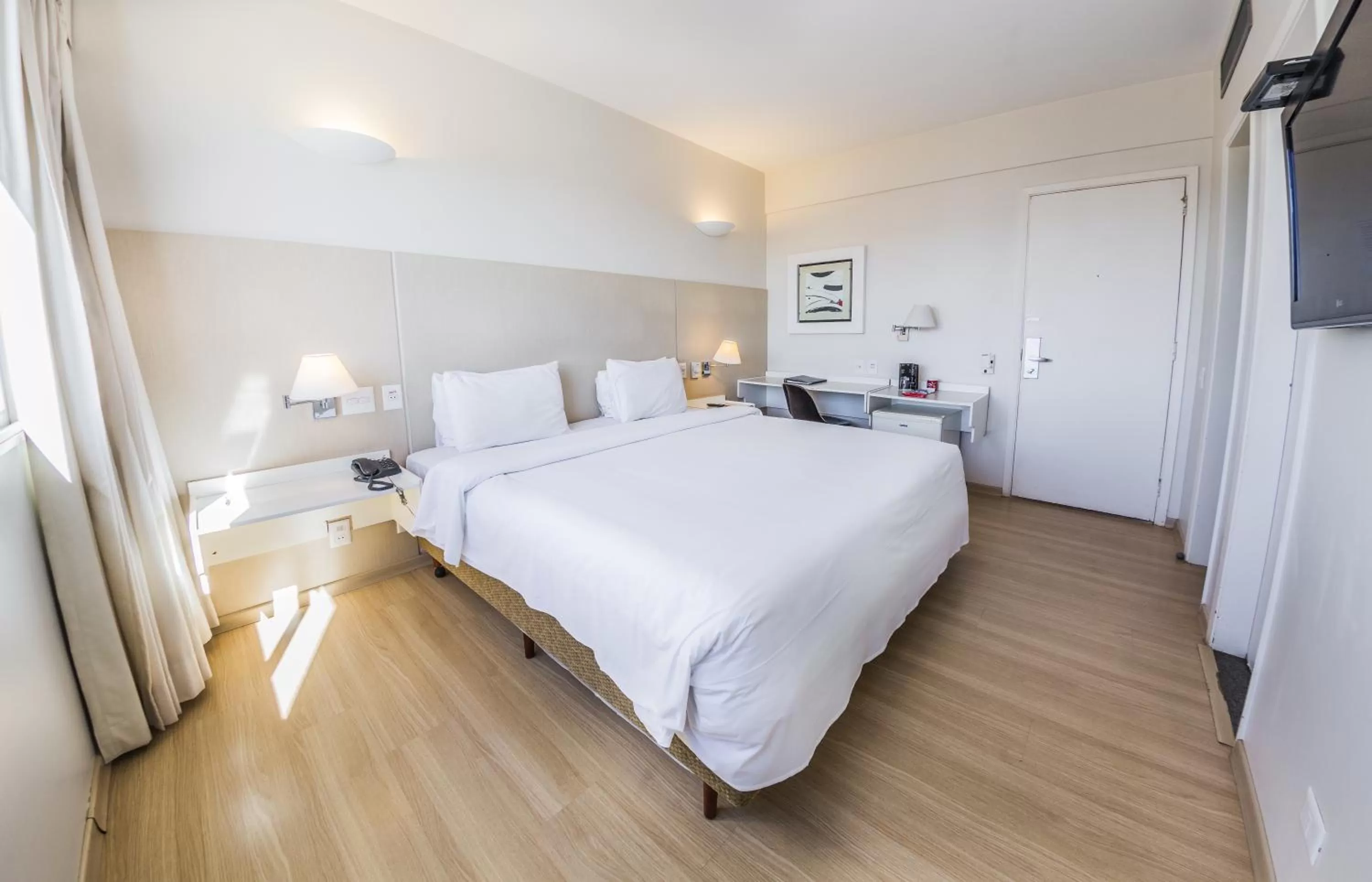 Bed in América Bittar Hotel