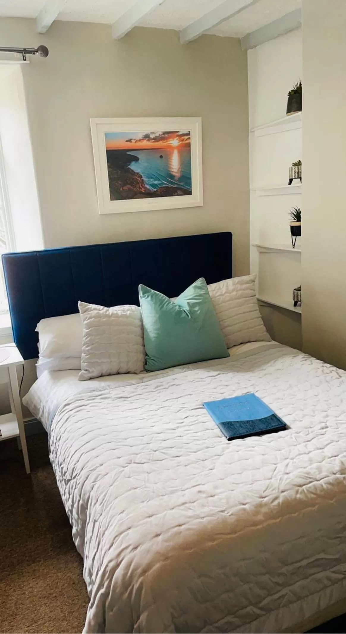 Bed in Molesworth Arms