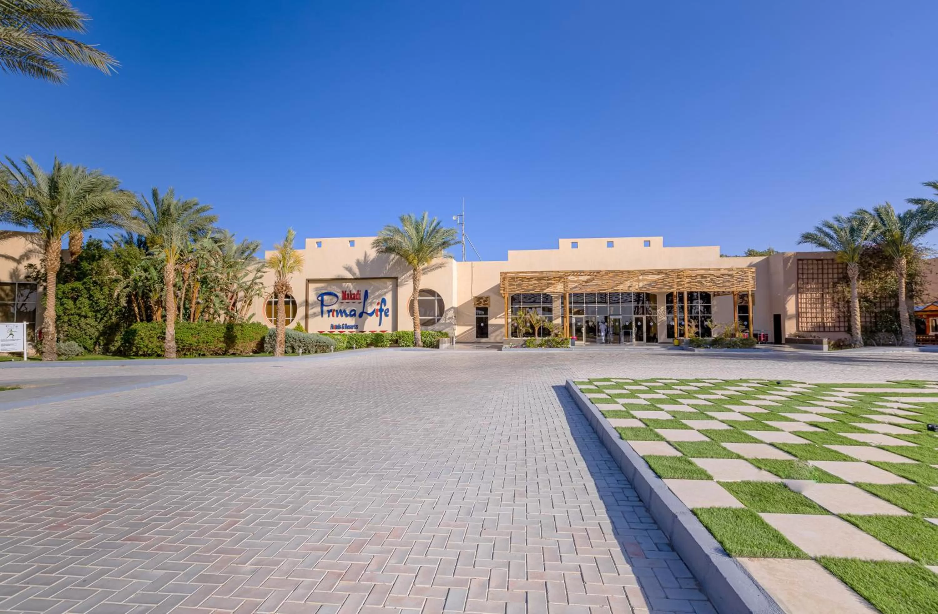 Property Building in Prima Life Makadi