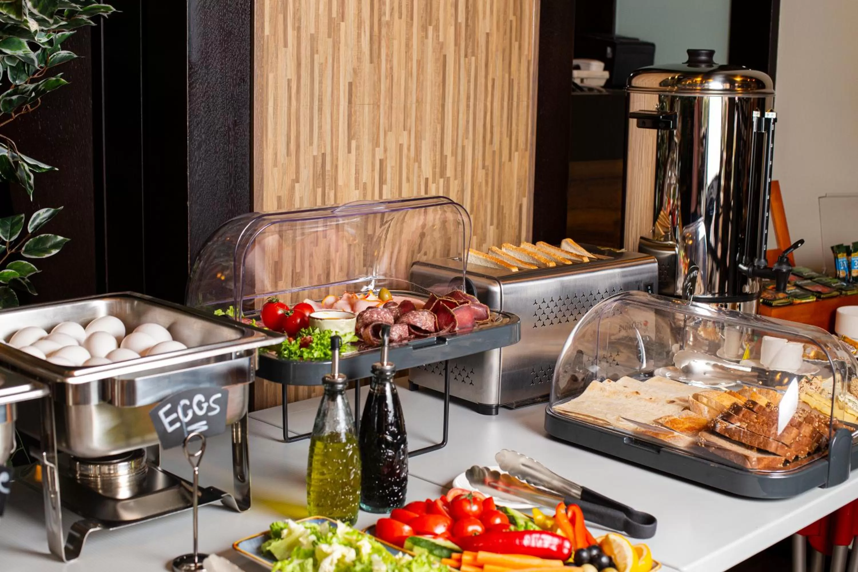 Buffet breakfast in North Avenue by Stellar Hotels, Yerevan