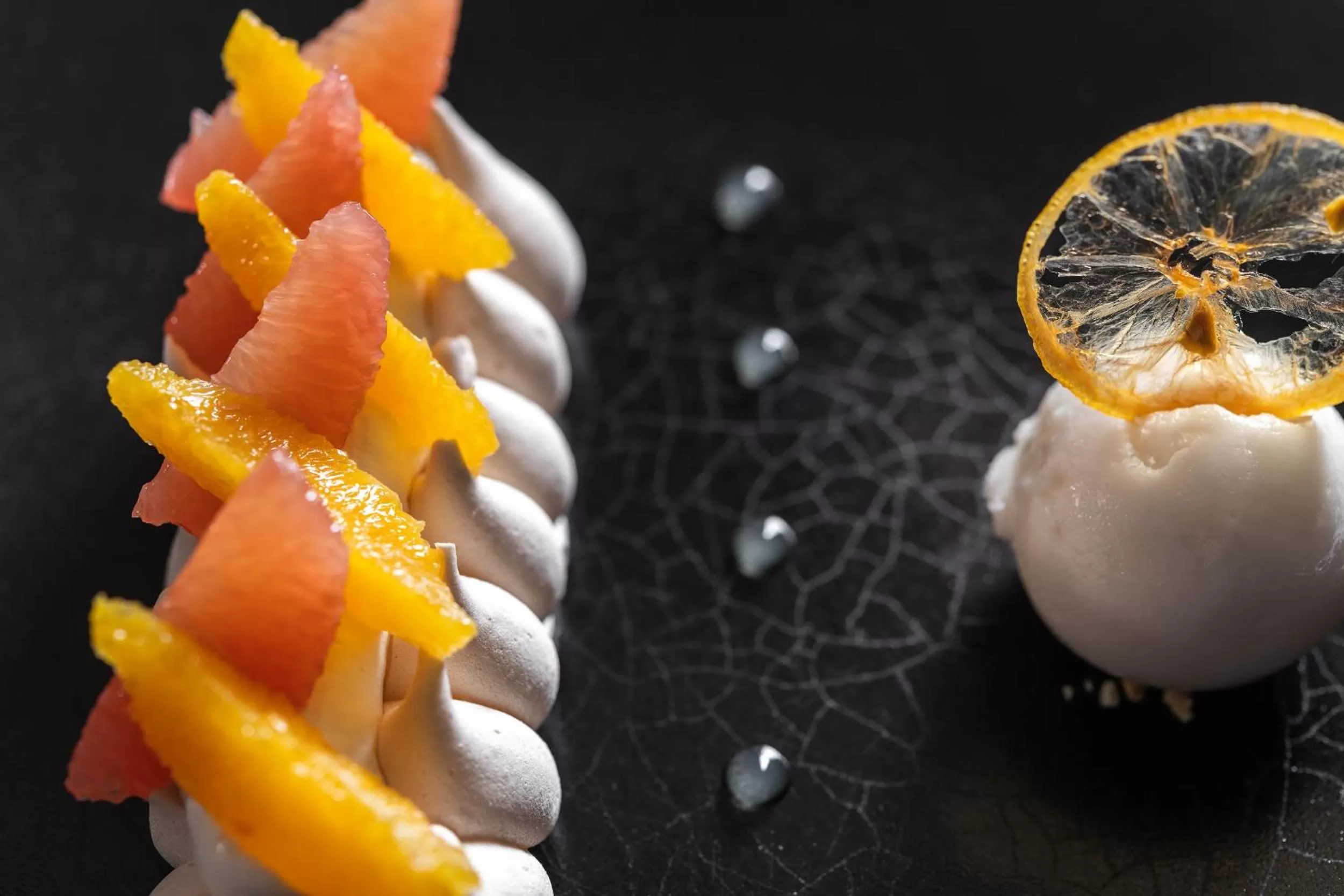 Restaurant/places to eat in Hotel Les Arolles