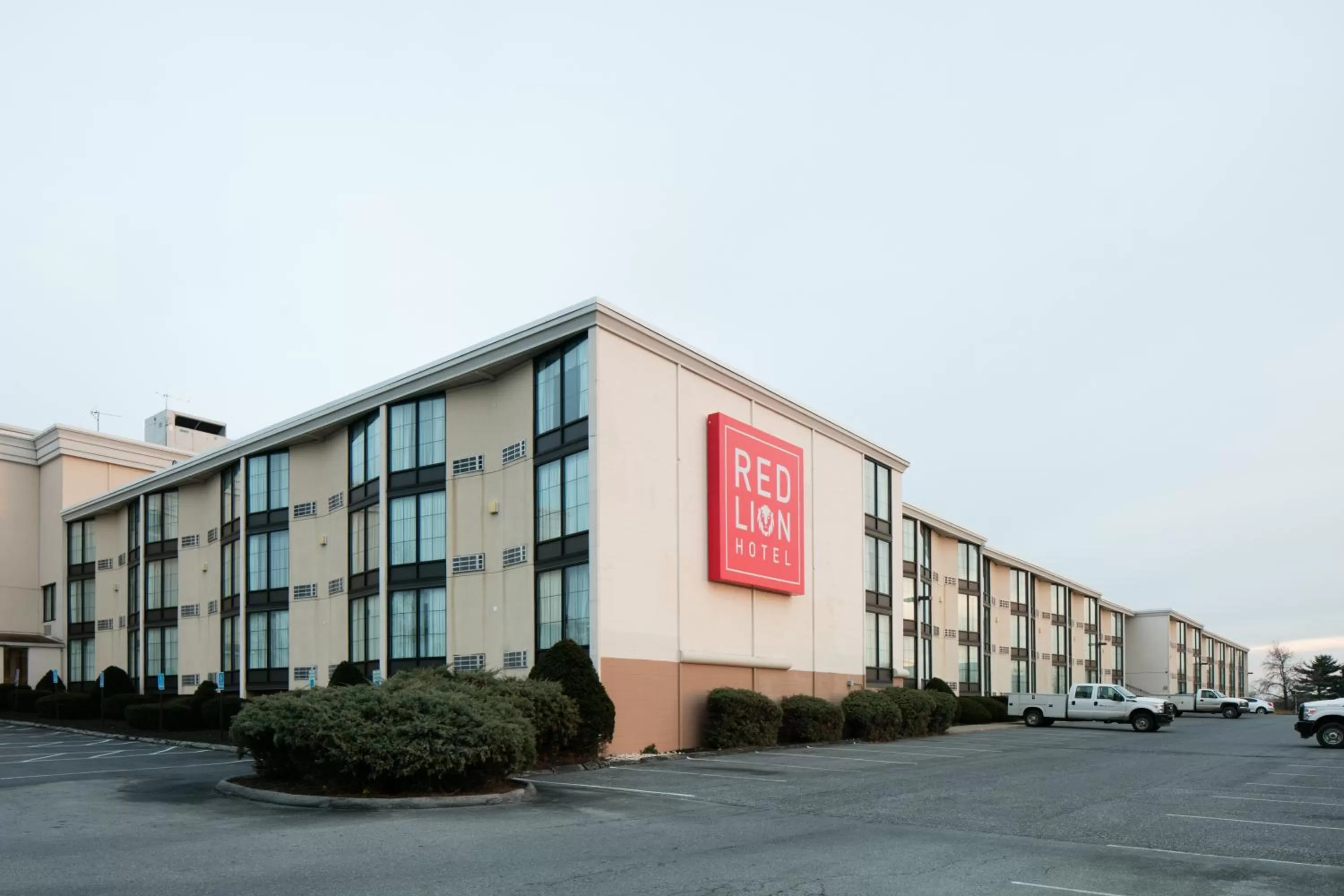 Property building in Red Lion Hotel Harrisburg Hershey