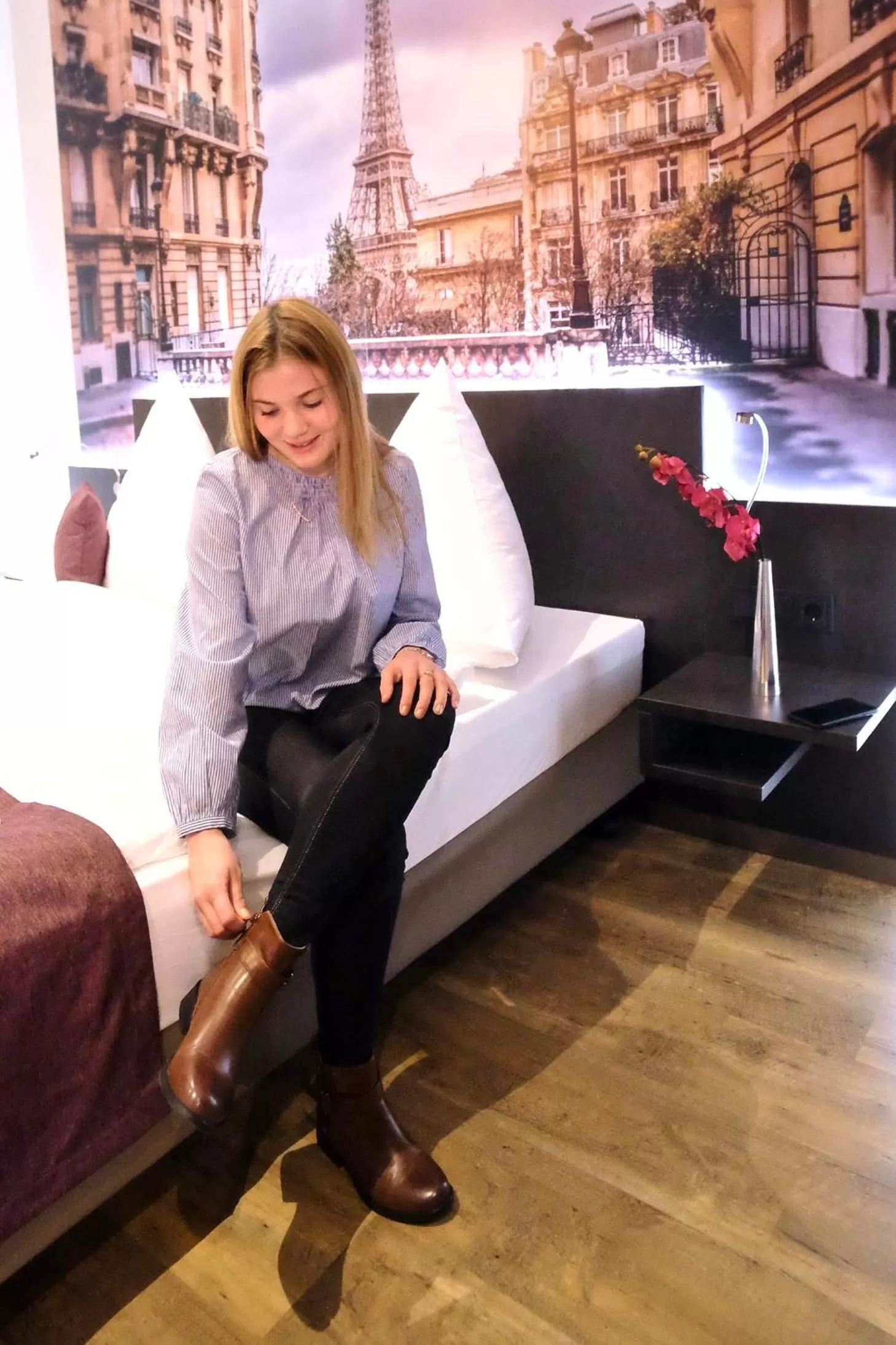 Bed in Bahnhof-Erzingen, hotel, coffee & more