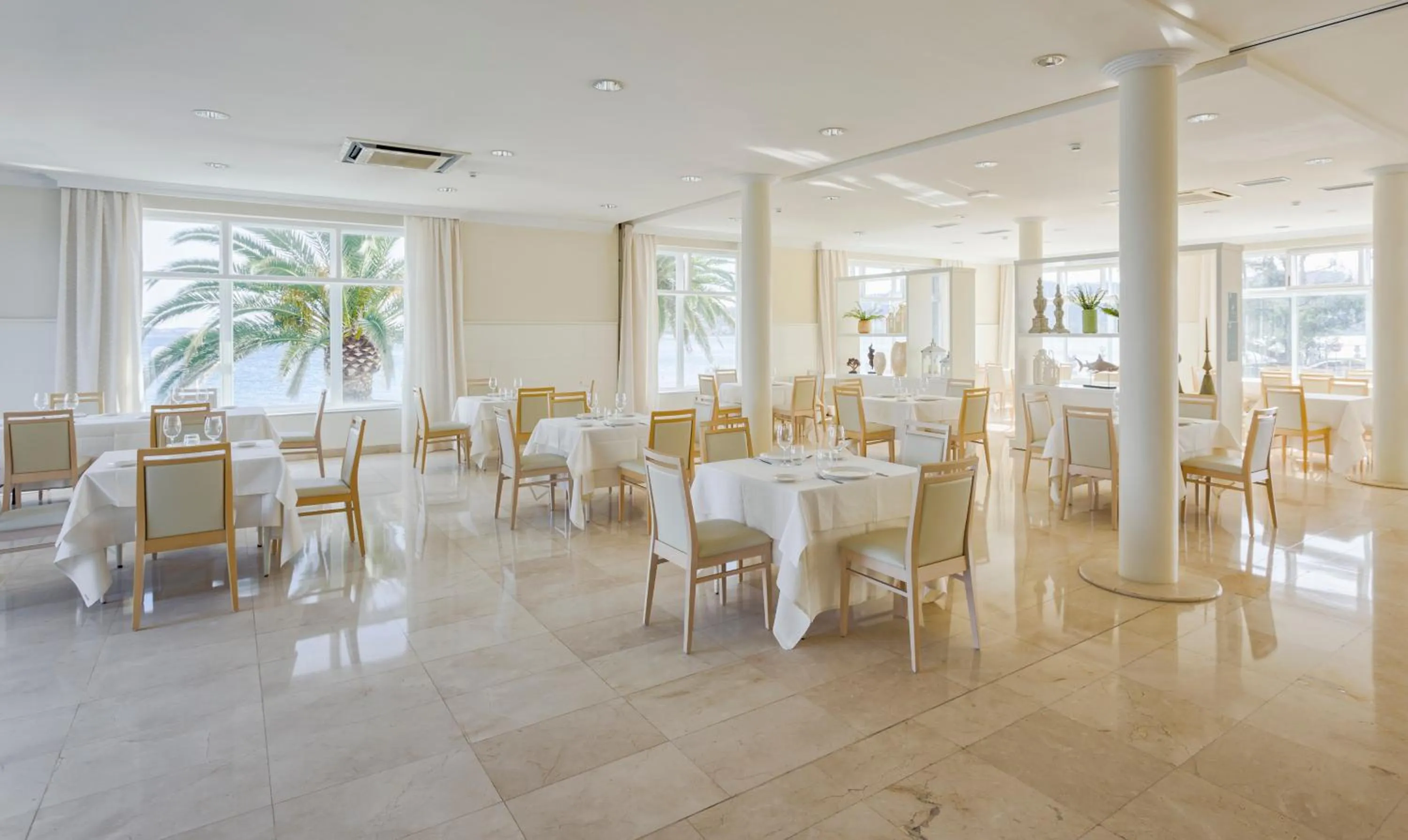 Restaurant/places to eat in Eurostars Louxo Talaso