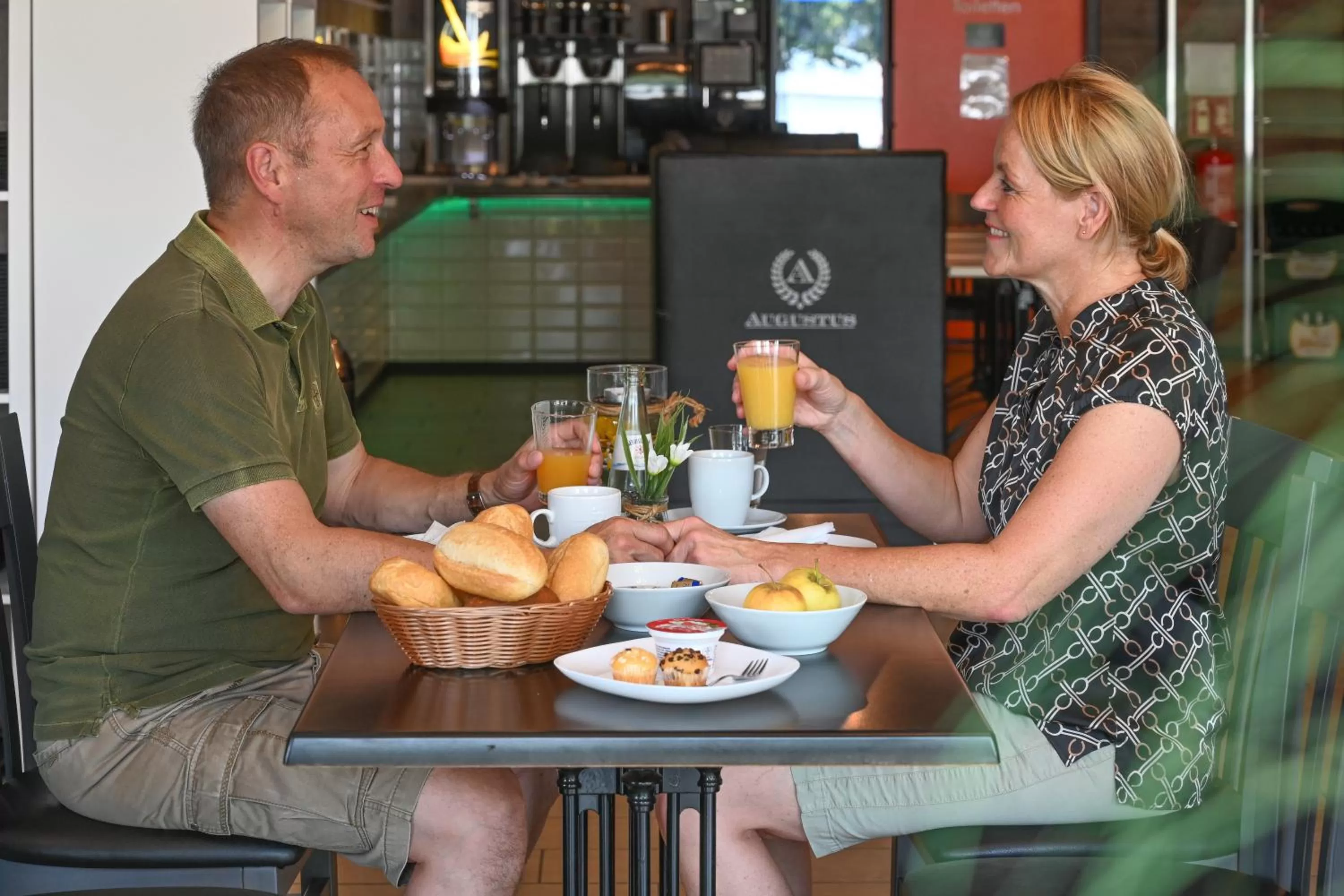 Restaurant/places to eat in Augustus Hotel Bernkastel - Comfortable Budget Hotel