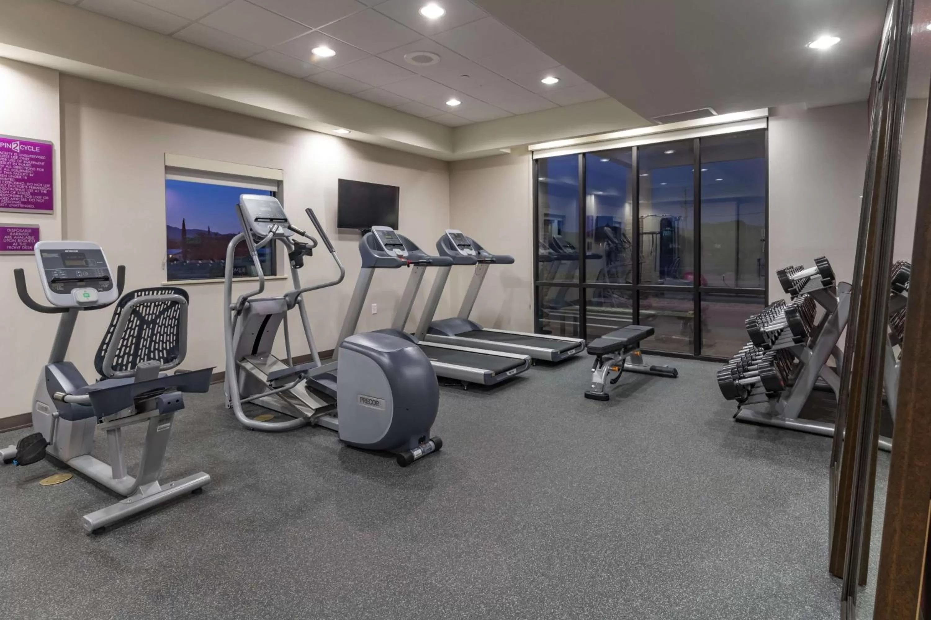 Fitness centre/facilities in Home2 Suites by Hilton Kingman