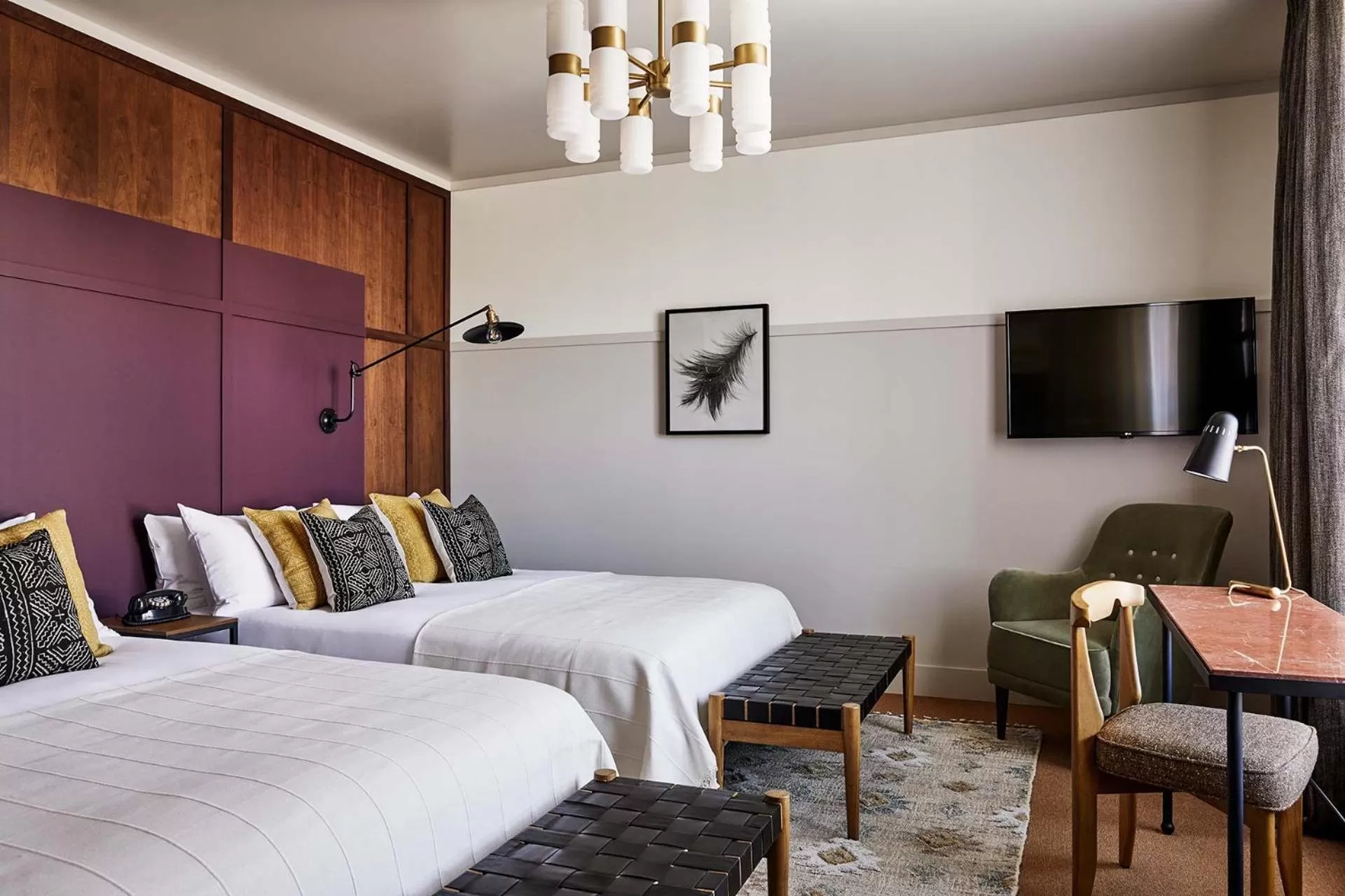 Bed in The Hoxton, Portland