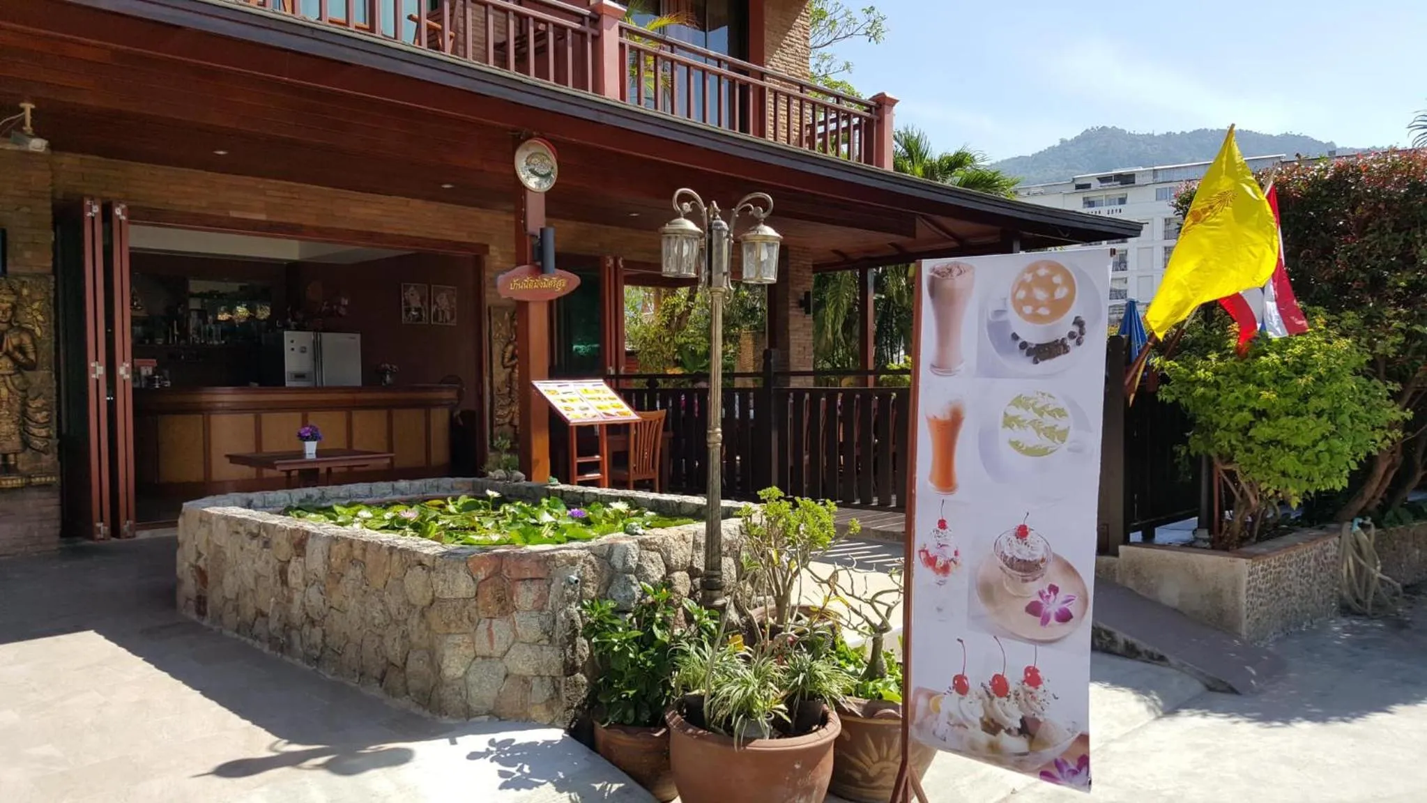 Restaurant/places to eat in Orchid Garden Hotel Patong