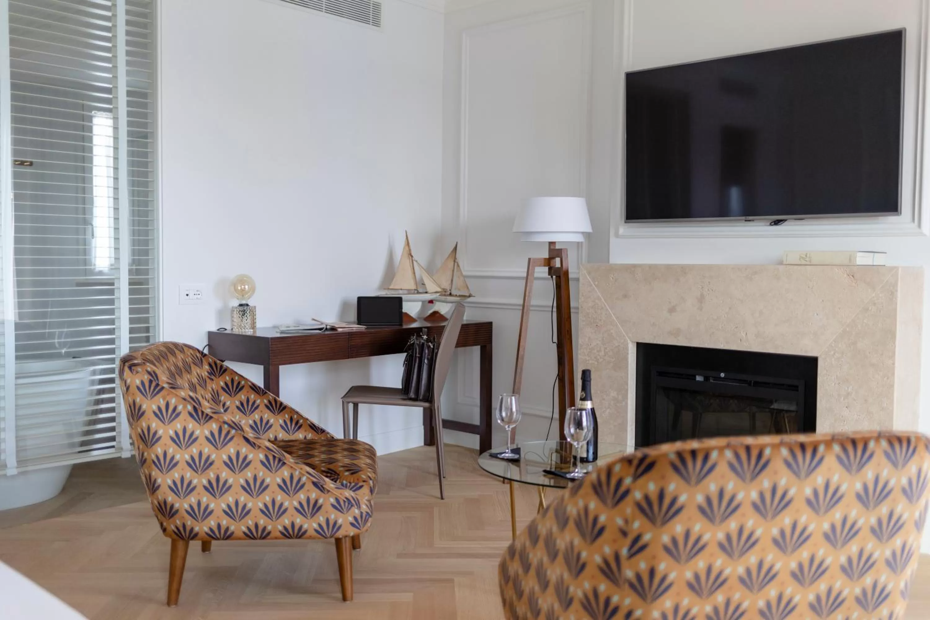 Toilet in Porto Romano - The Marina Resort